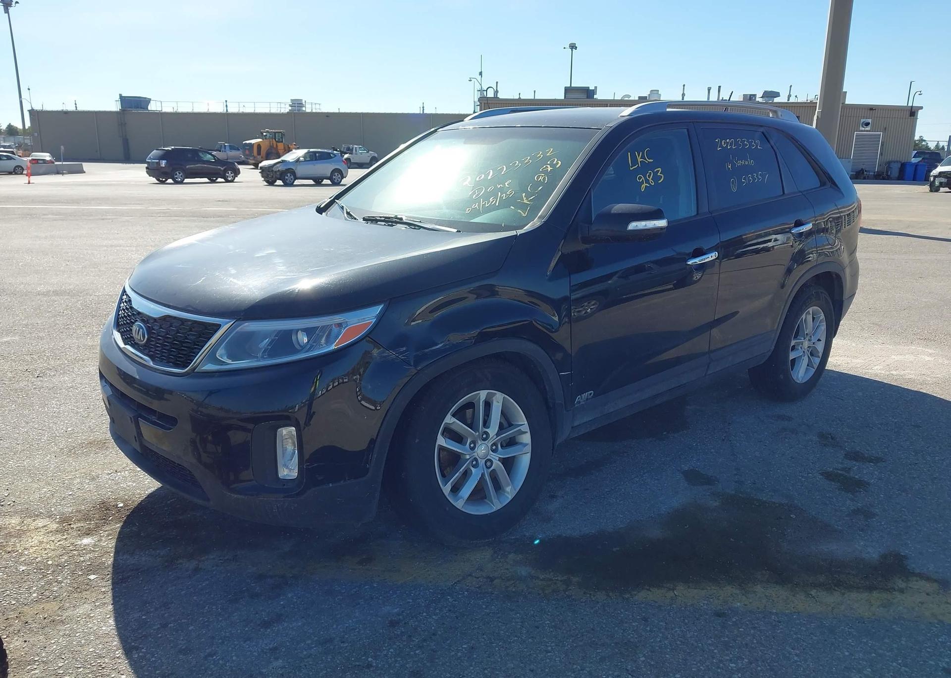 2014 KIA SORENTO LX V6