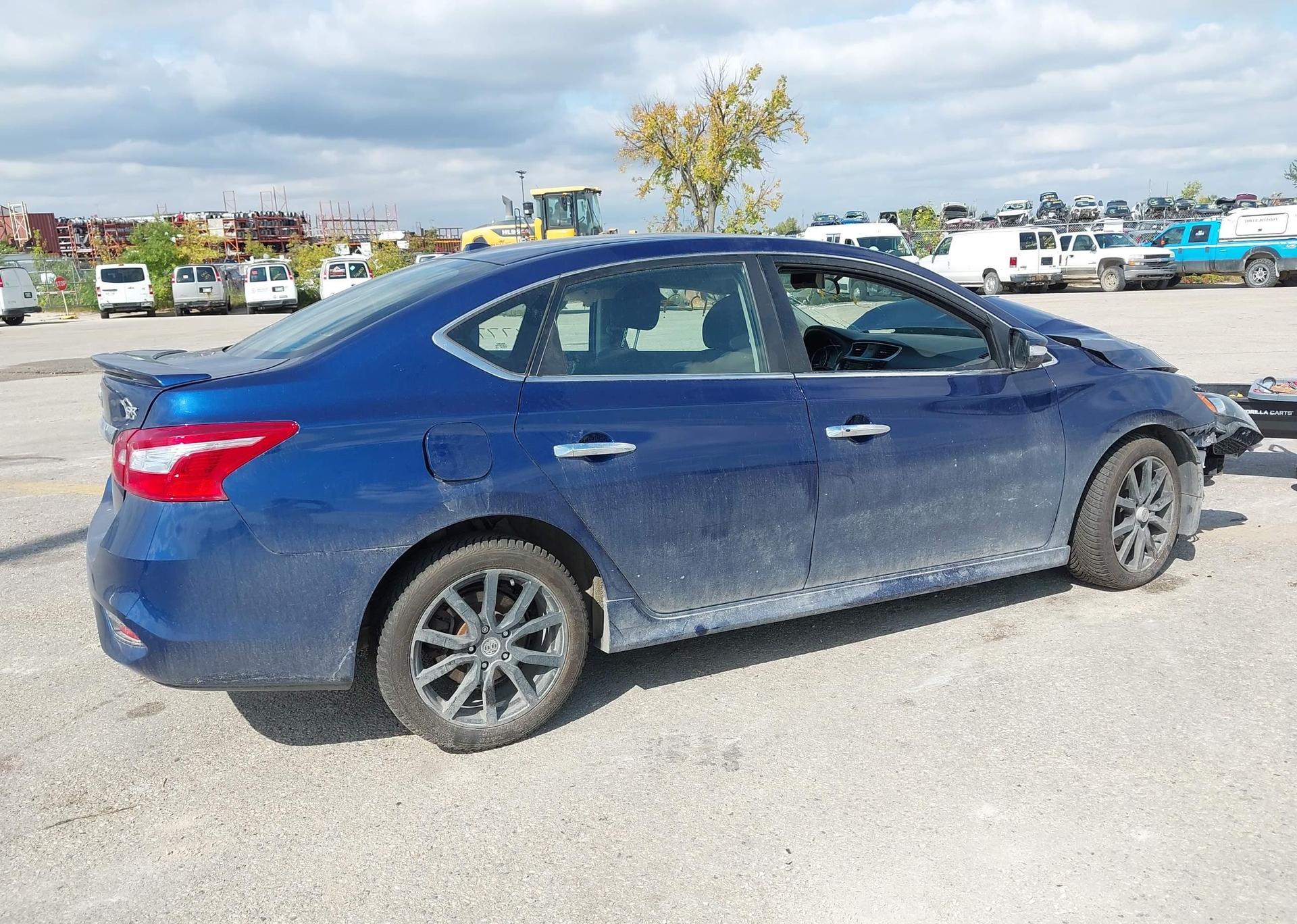 2016 NISSAN SENTRA 1.8 SR