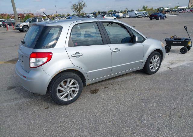 2011 SUZUKI SX4