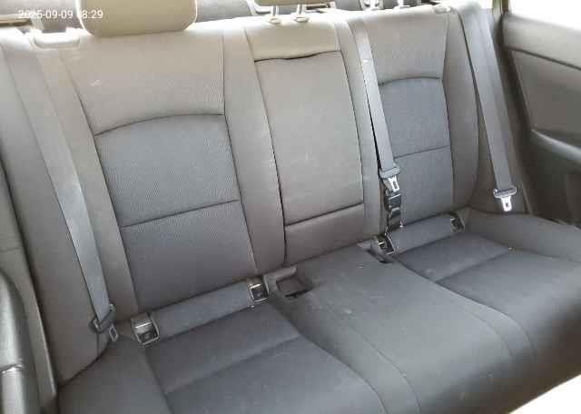 2011 SUZUKI KIZASHI S