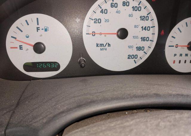 2004 DODGE CARAVAN