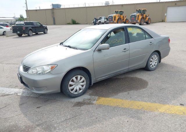 2005 TOYOTA CAMRY LE