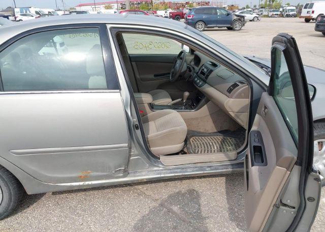 2005 TOYOTA CAMRY LE