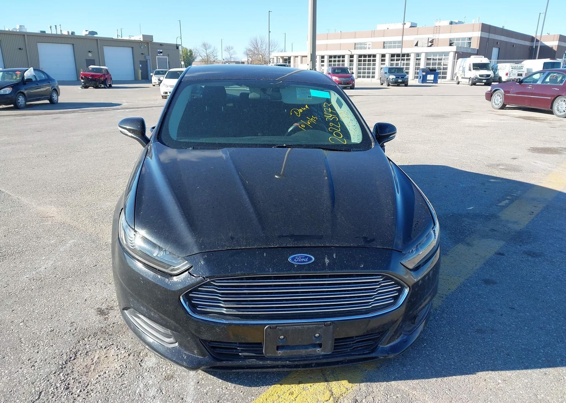 2015 FORD FUSION SE