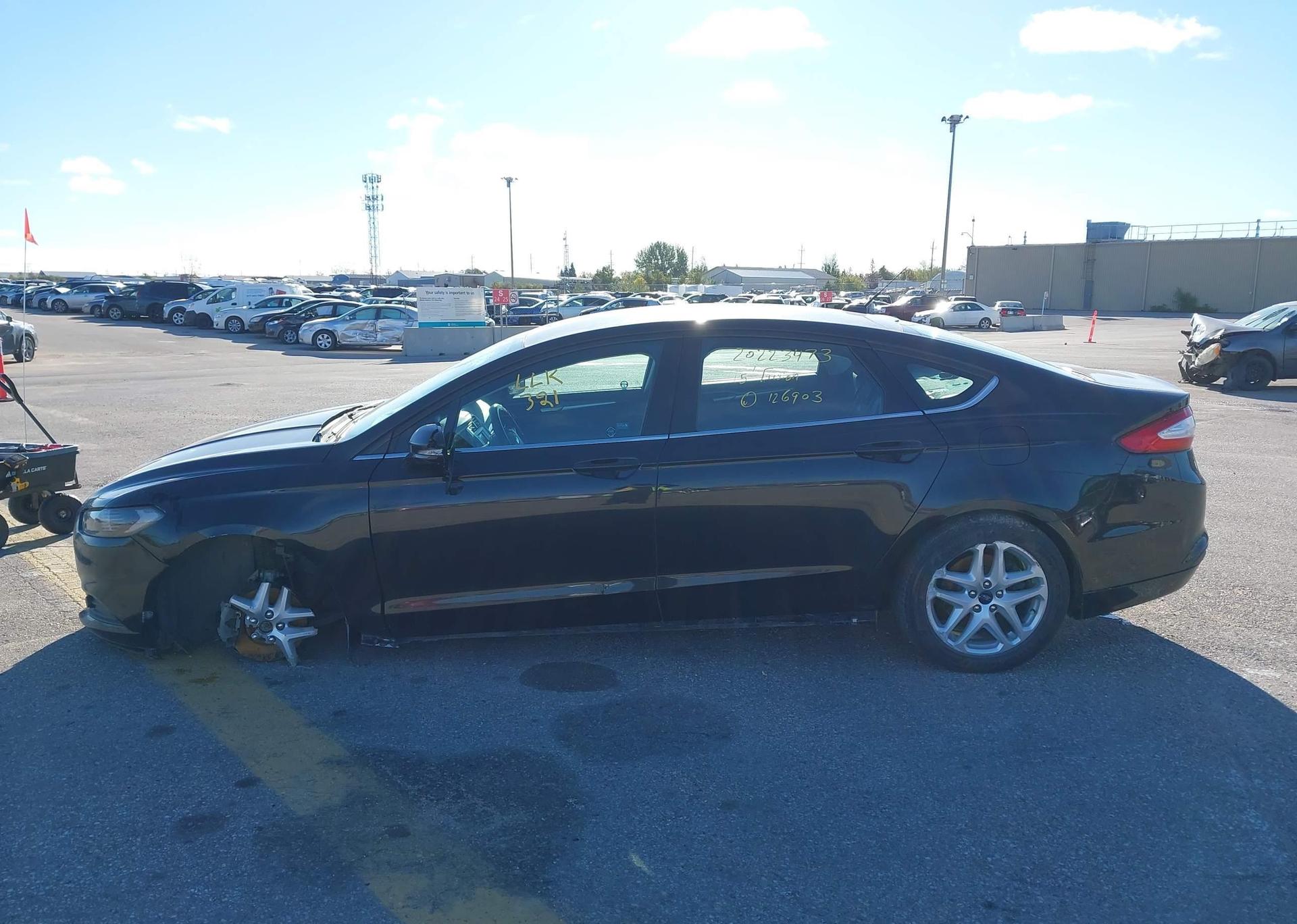 2015 FORD FUSION SE