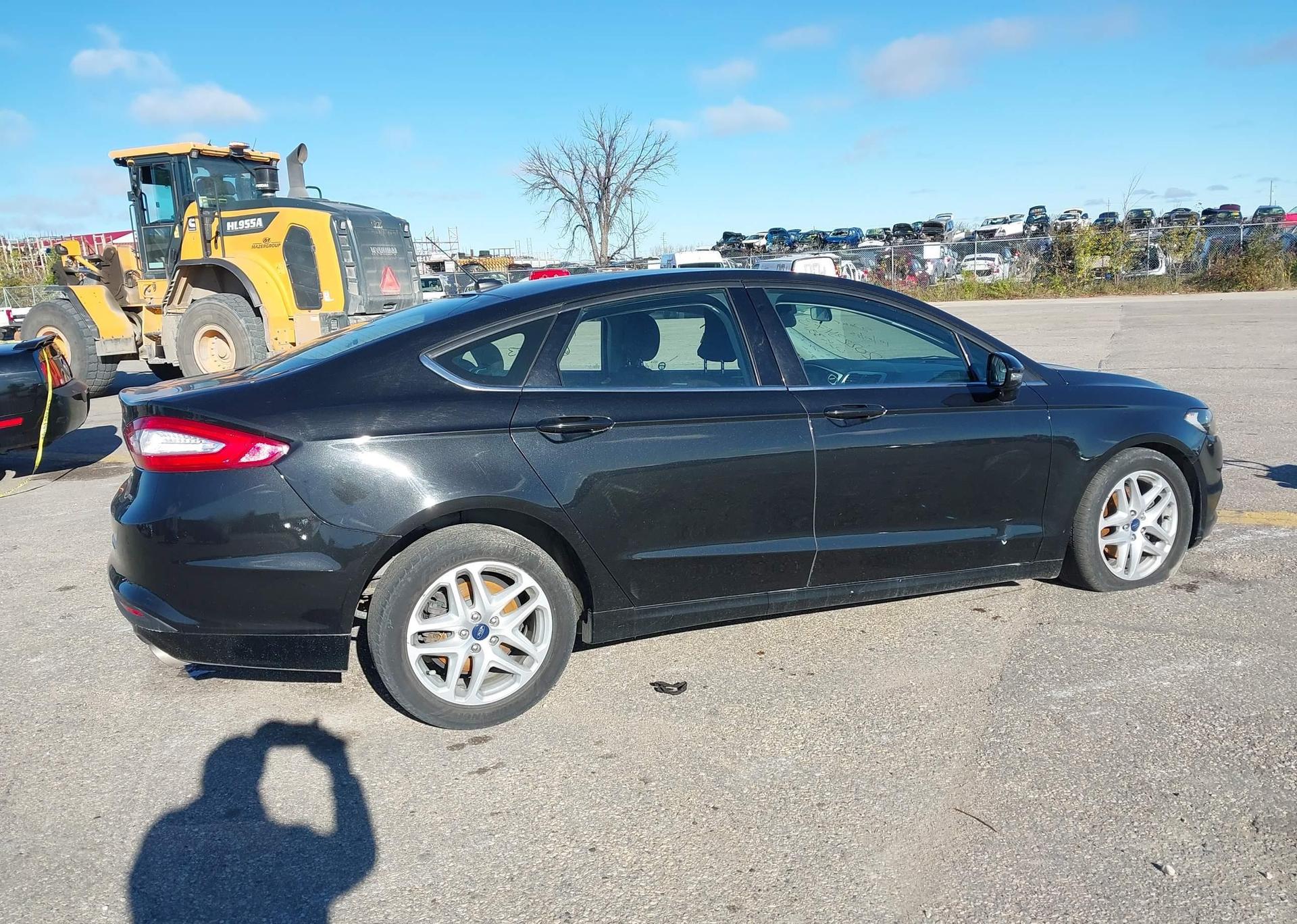 2015 FORD FUSION SE