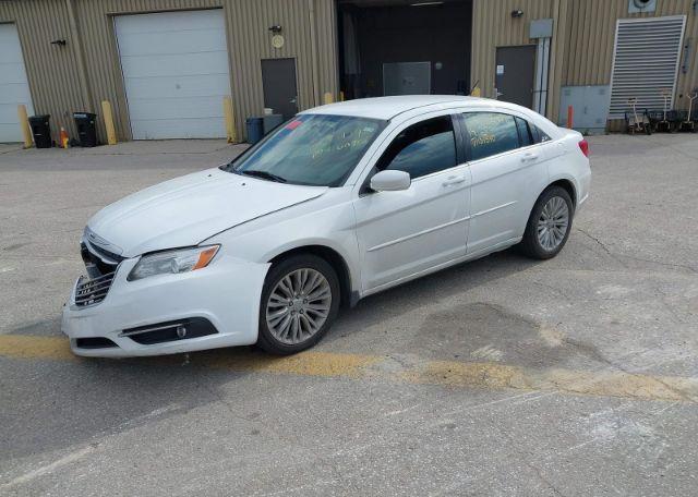 2014 CHRYSLER 200 TOURING V6