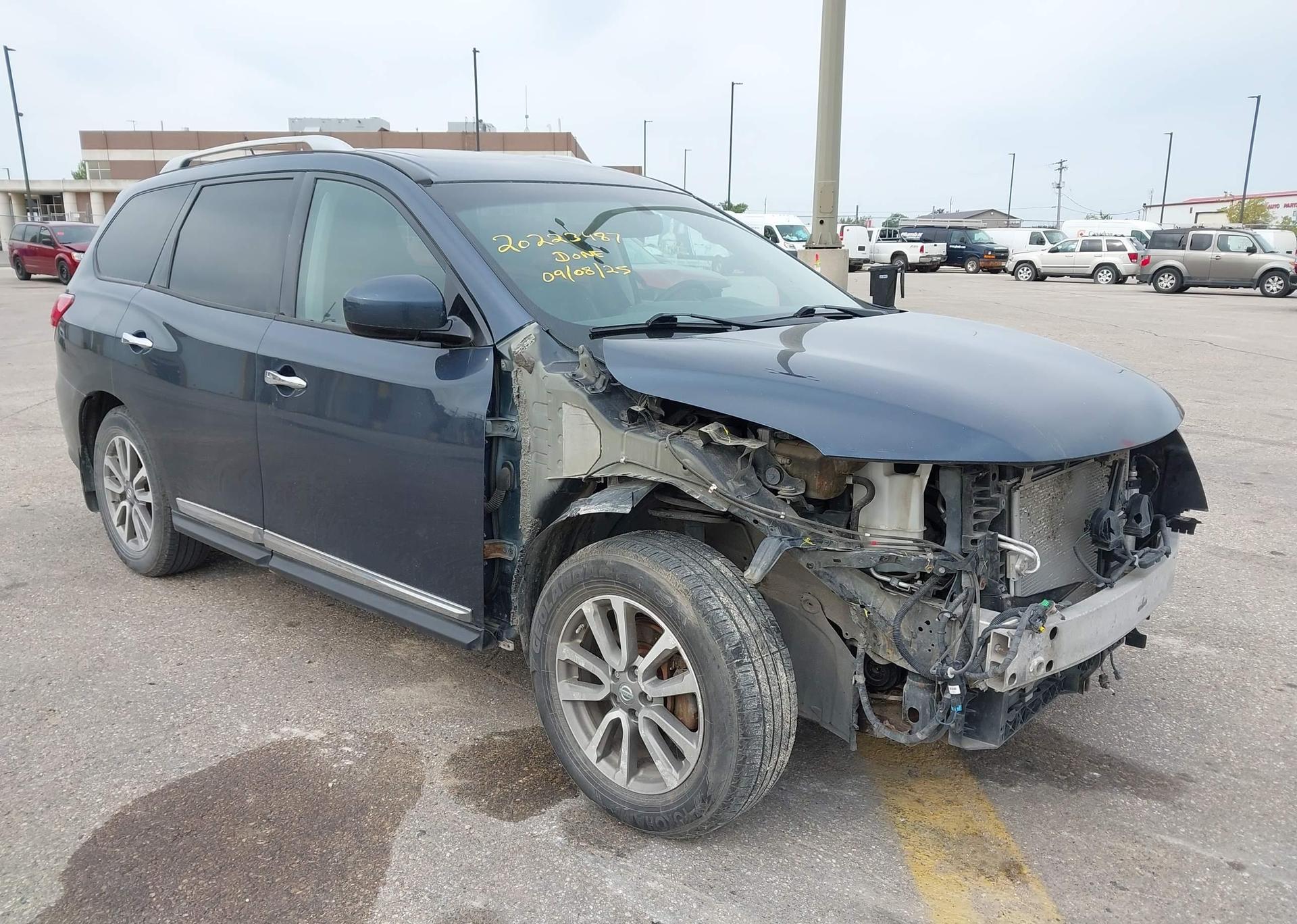 2014 NISSAN pathfinder sl