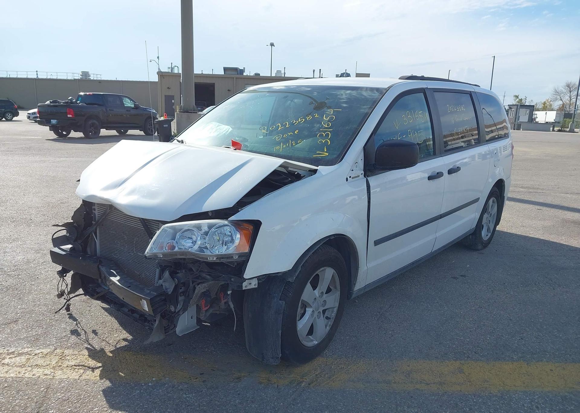 2016 DODGE GRAND CARAVAN SE