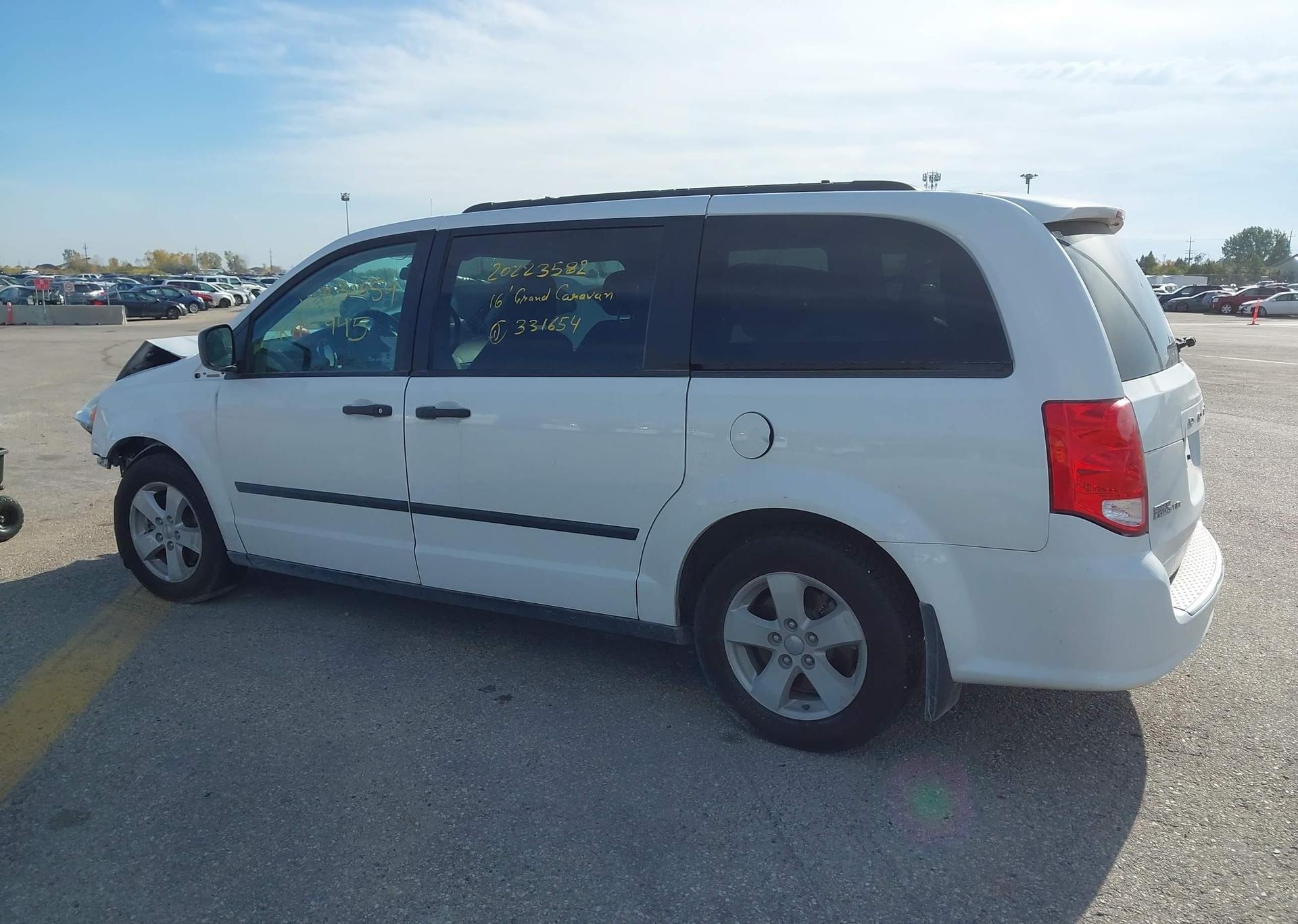 2016 DODGE GRAND CARAVAN SE