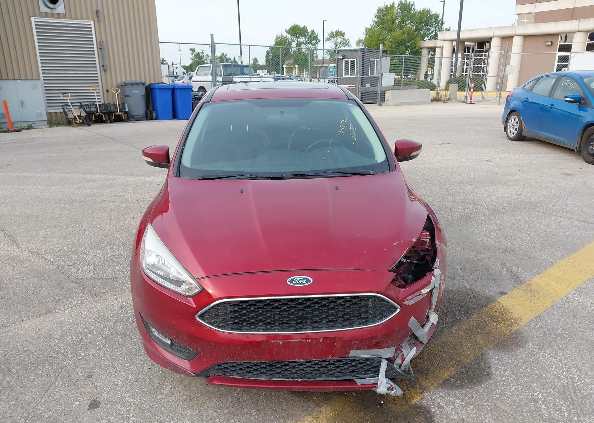 2015 FORD FOCUS SE