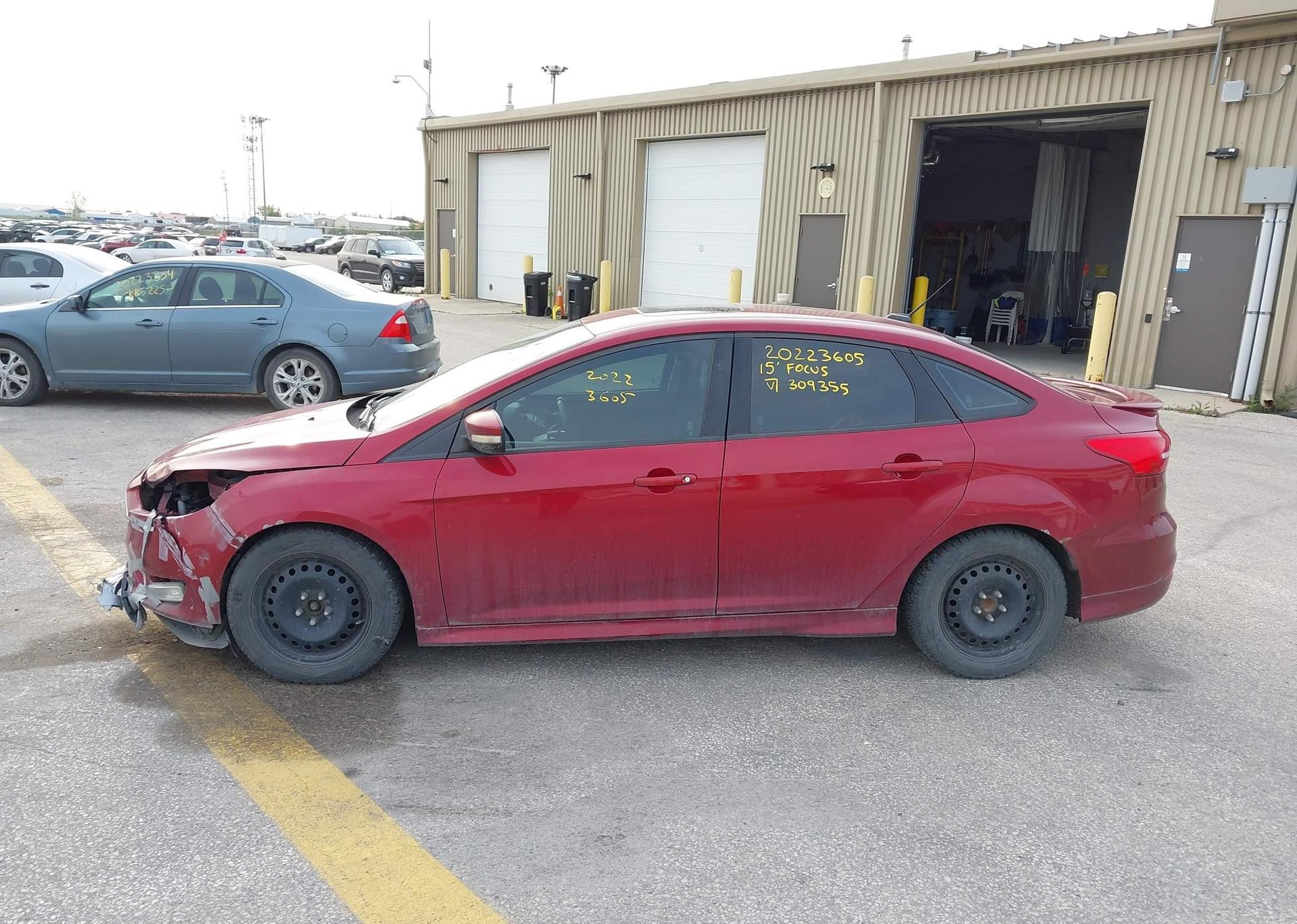 2015 FORD FOCUS SE