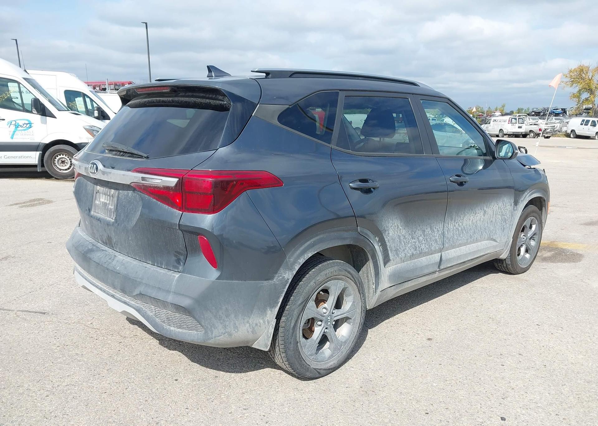 2021 KIA SELTOS LX