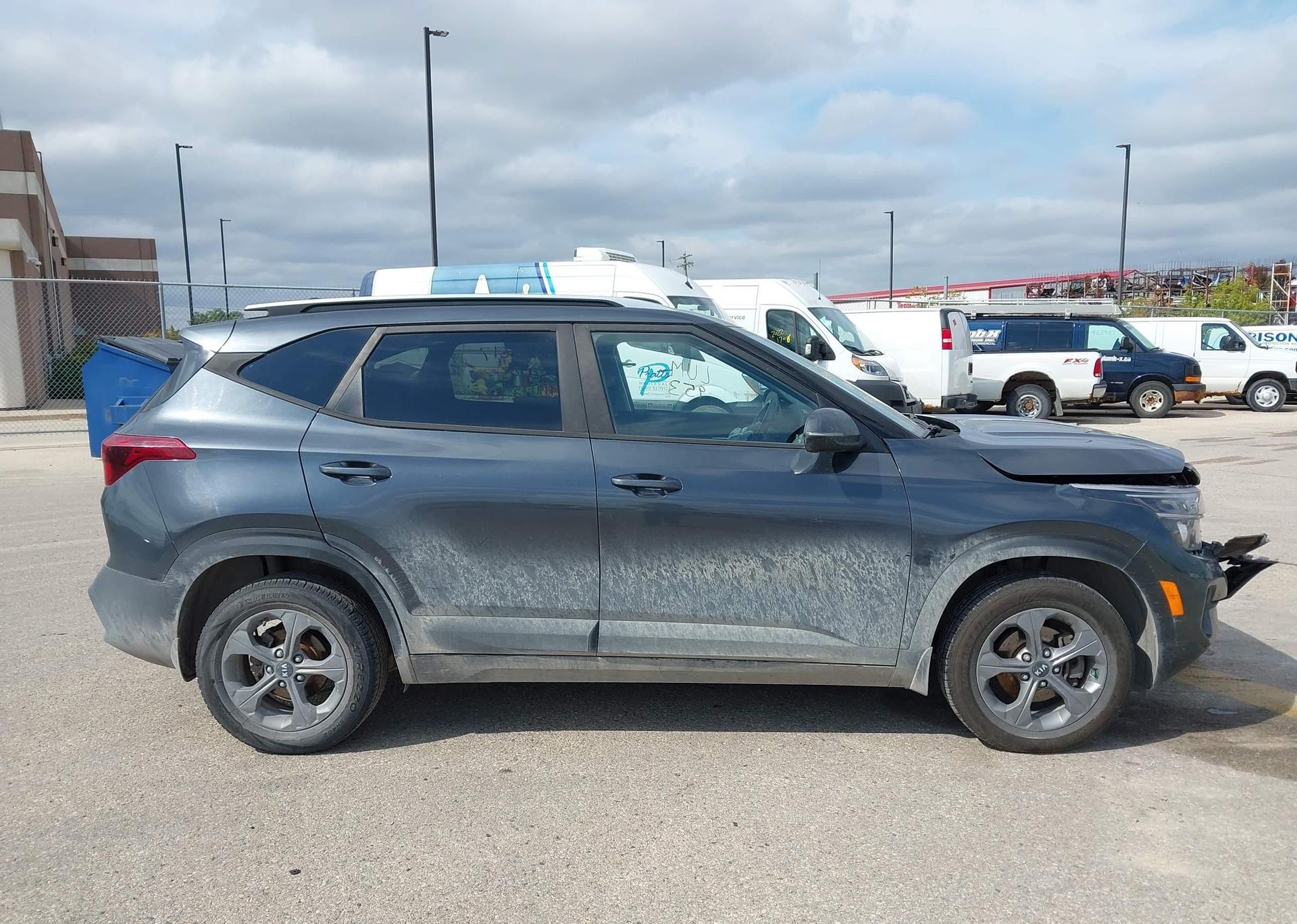2021 KIA SELTOS LX