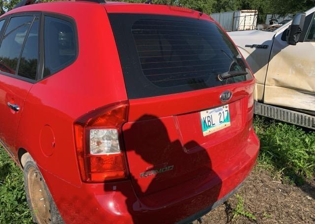 2009 KIA RONDO EX