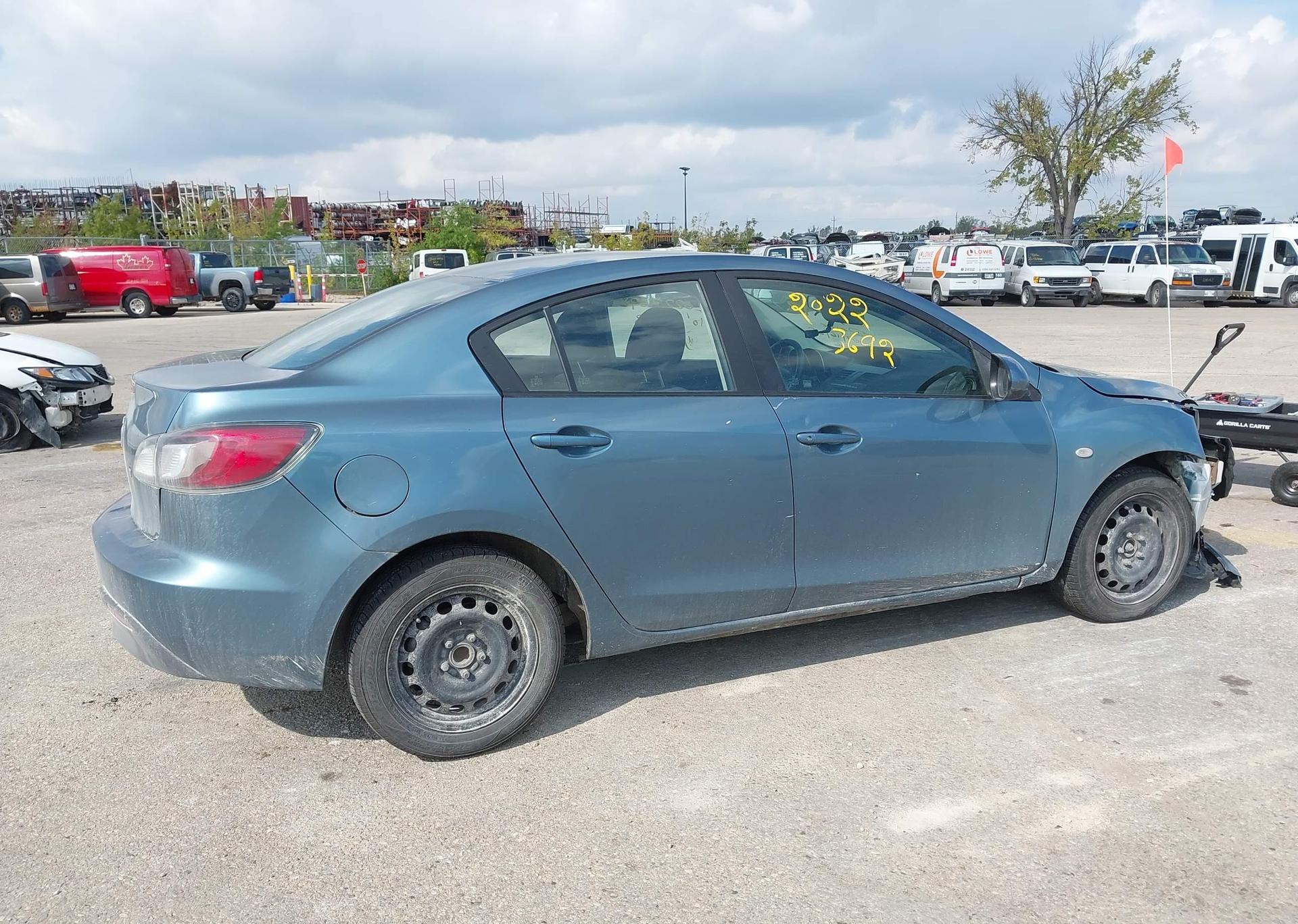 2010 MAZDA MAZDA3 GS
