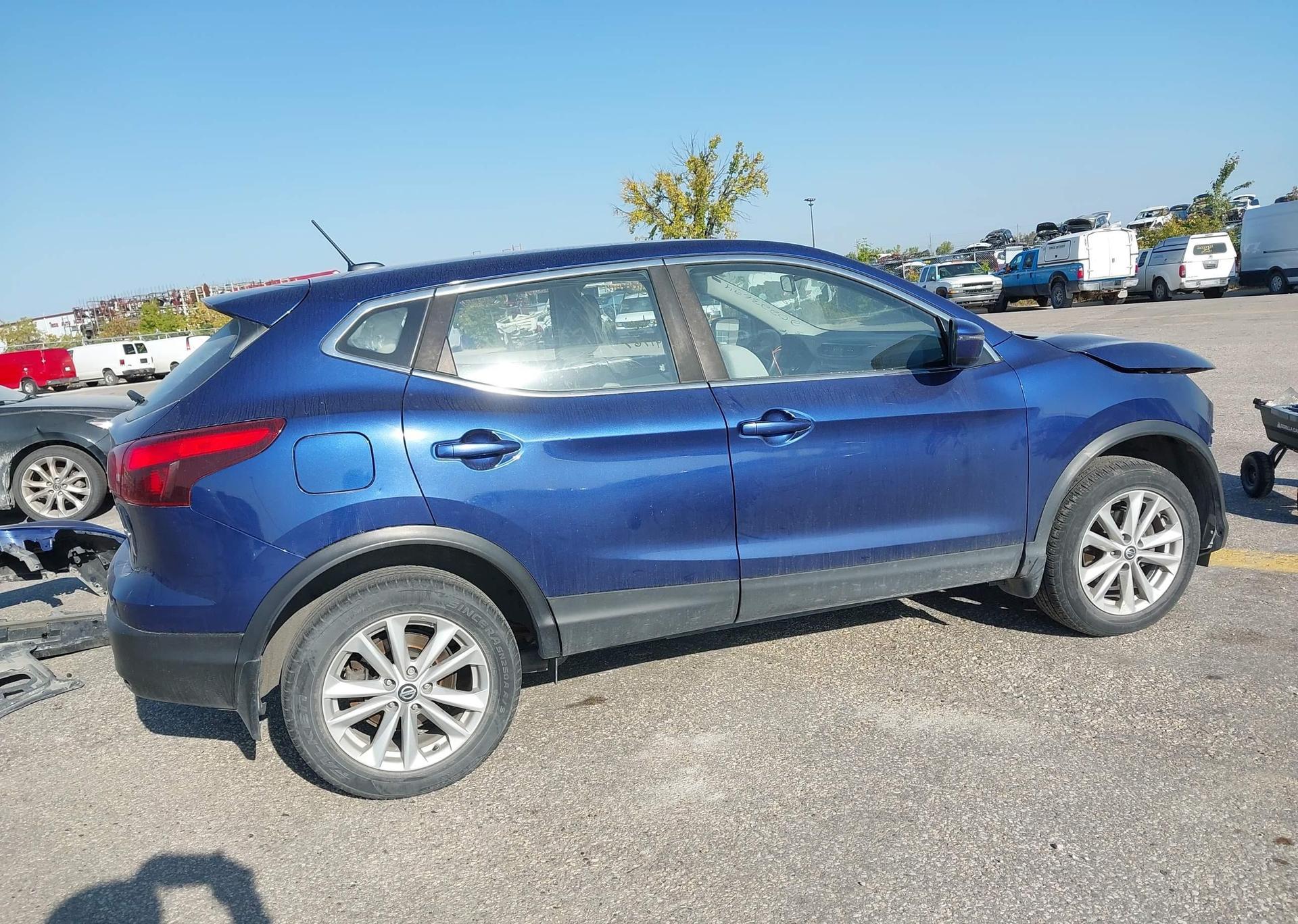 2019 NISSAN QASHQAI S