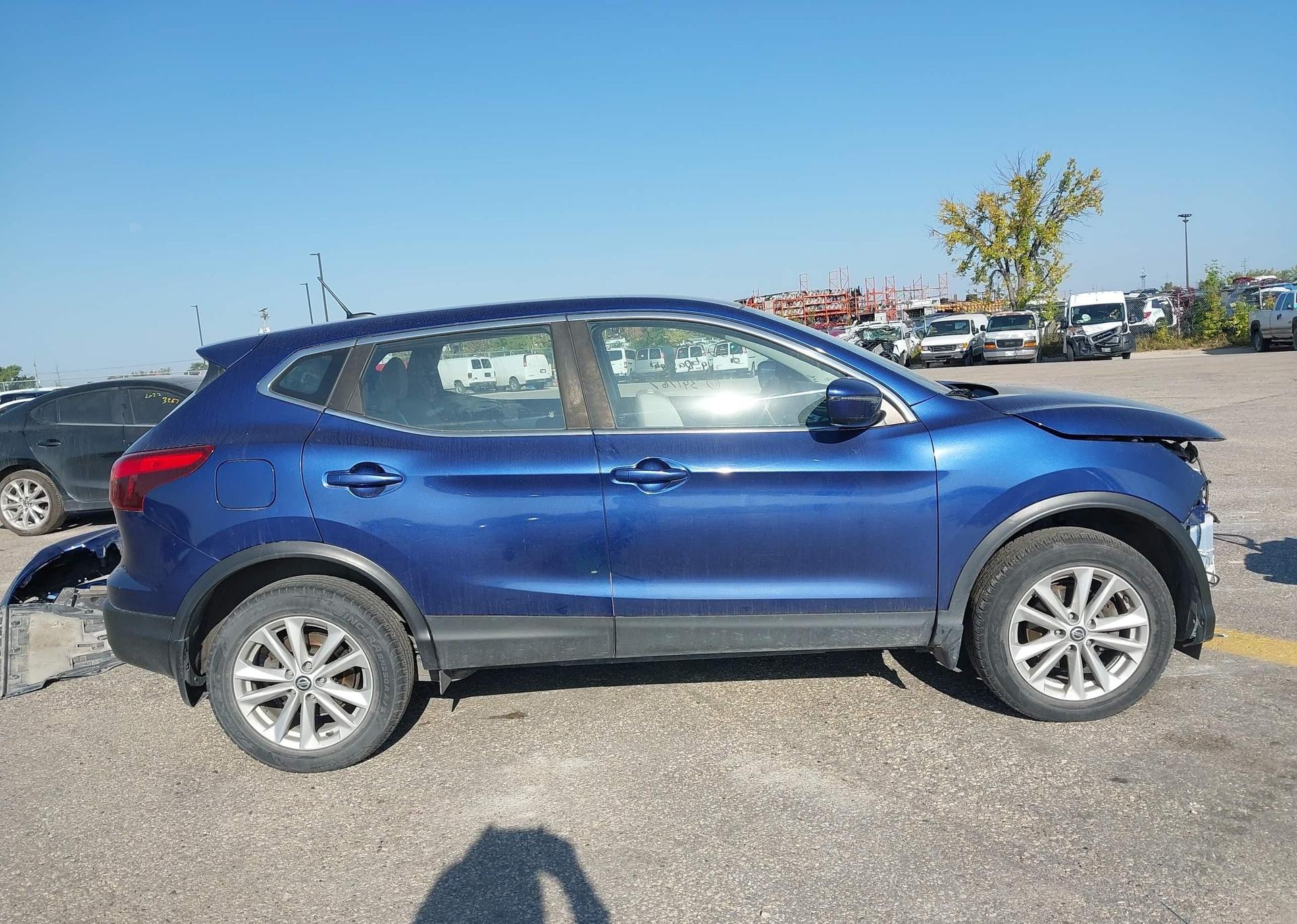 2019 NISSAN QASHQAI S