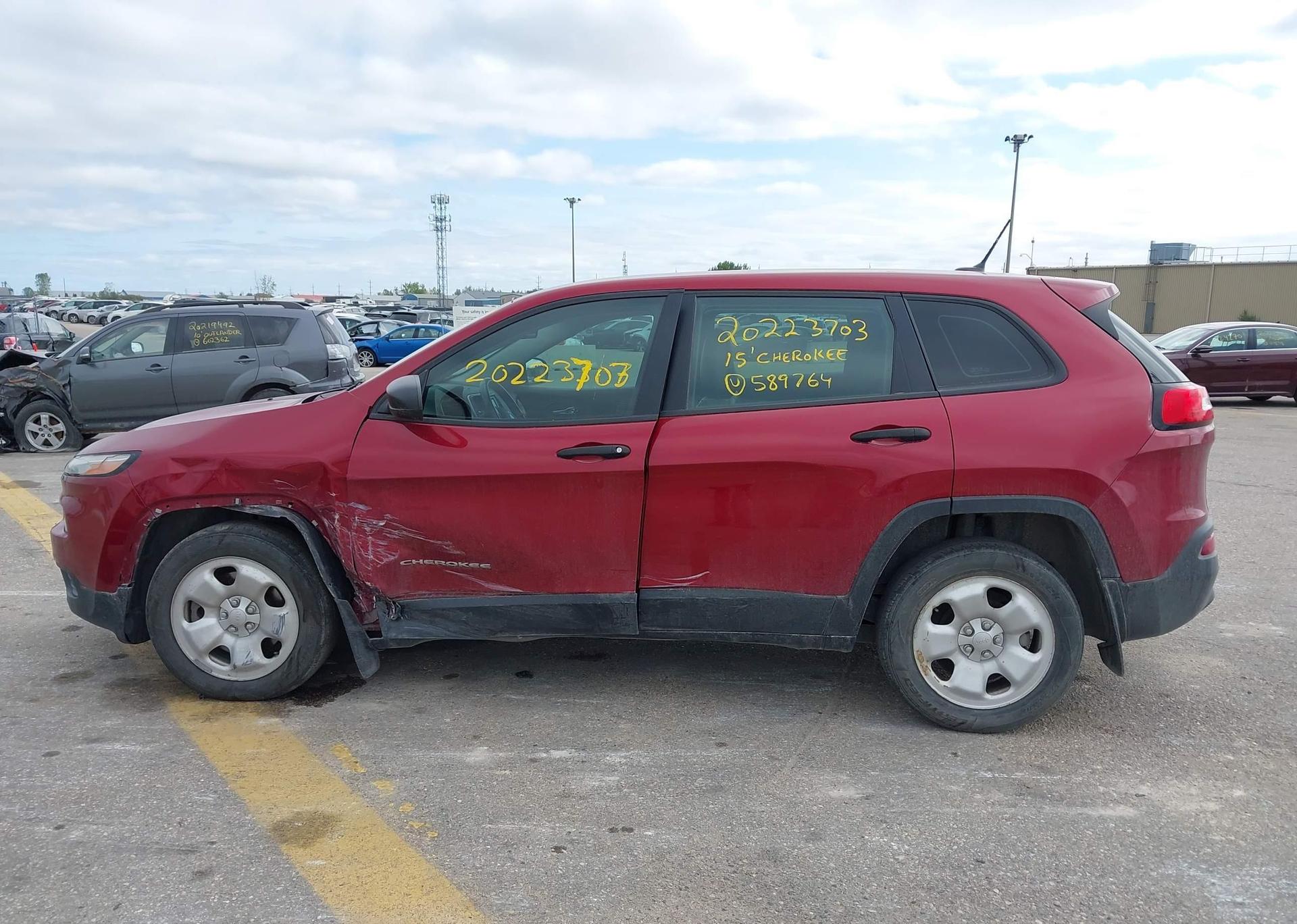 2015 JEEP CHEROKEE SPORT