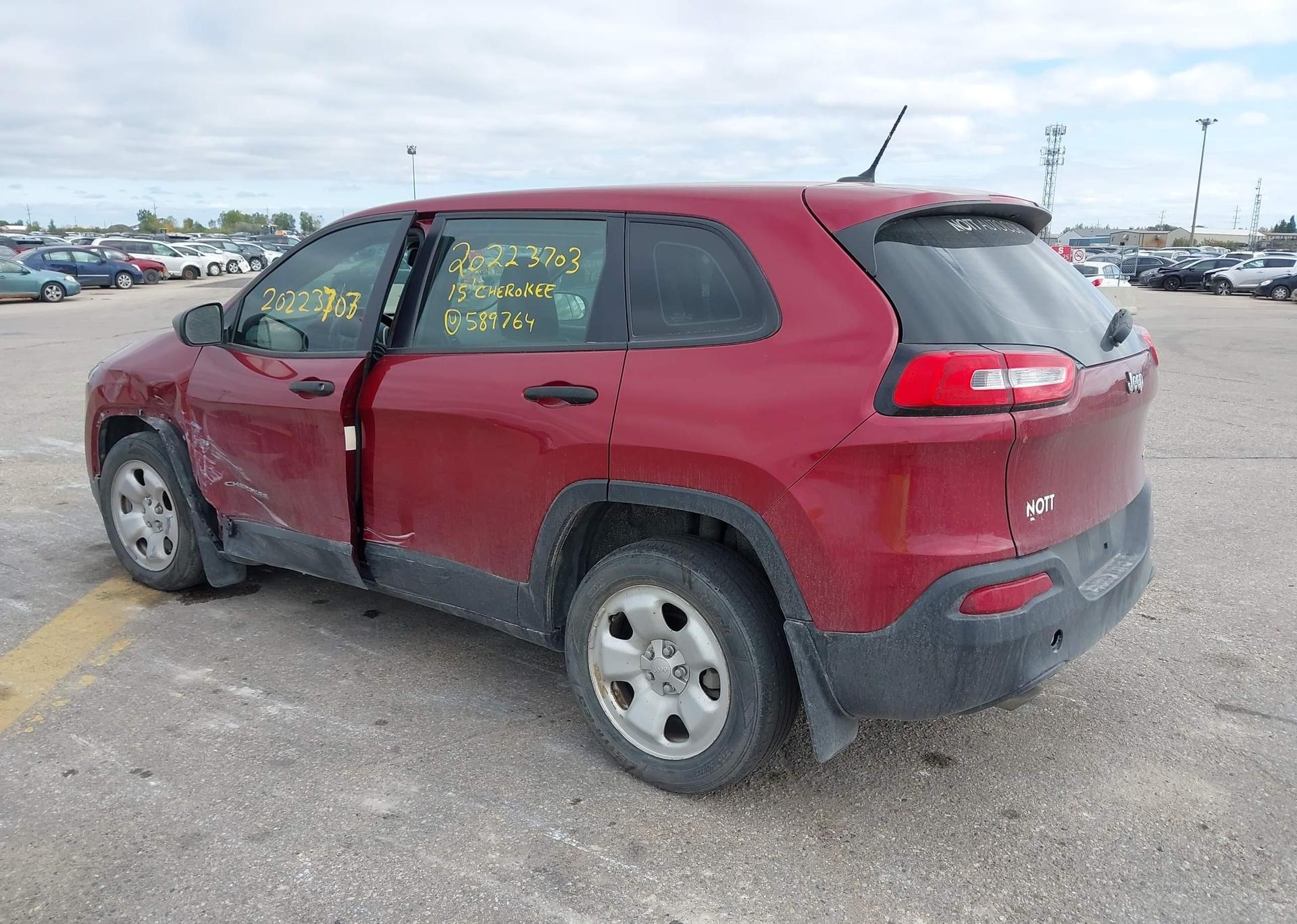 2015 JEEP CHEROKEE SPORT