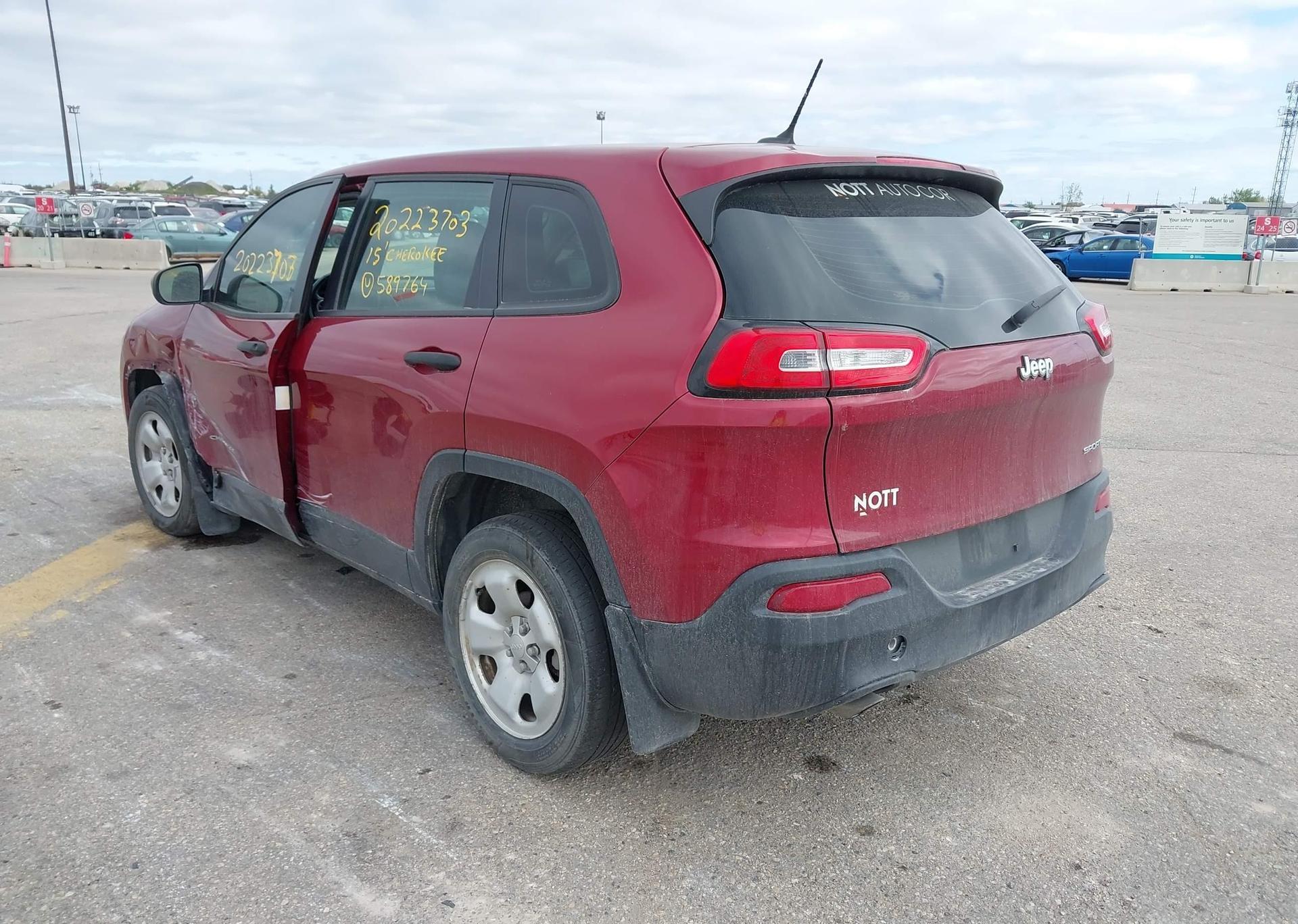 2015 JEEP CHEROKEE SPORT
