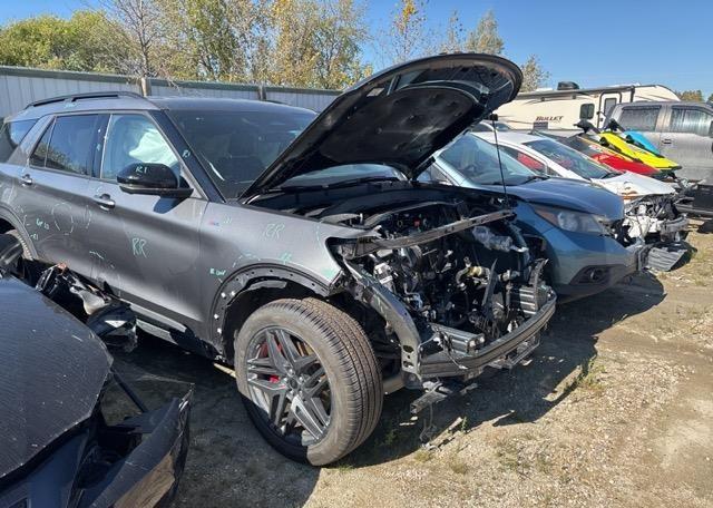 2025 FORD EXPLORER ST LINE