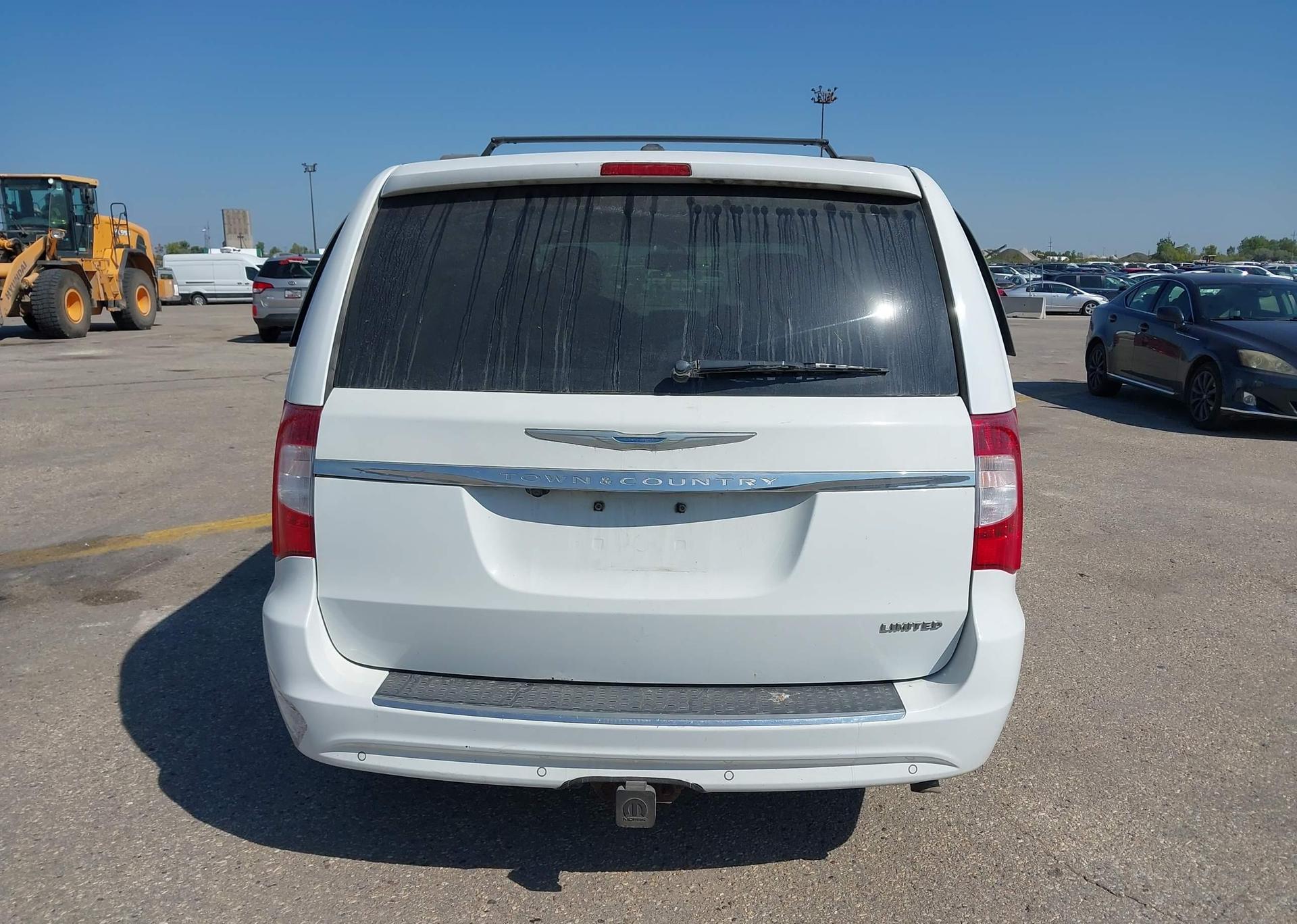 2014 CHRYSLER TOWN & COUNTRY LIMITED