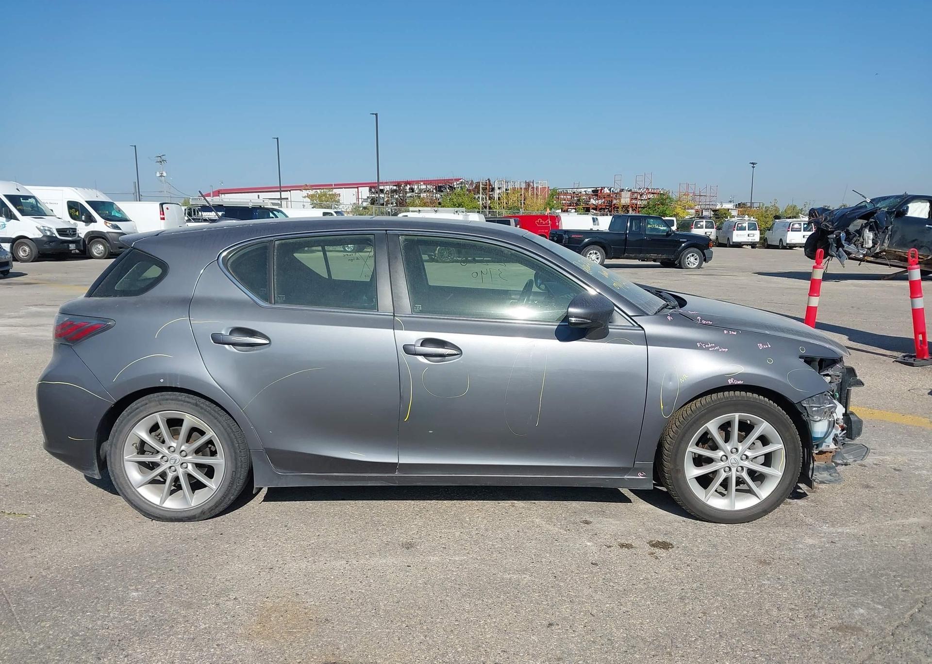 2012 LEXUS CT 200H