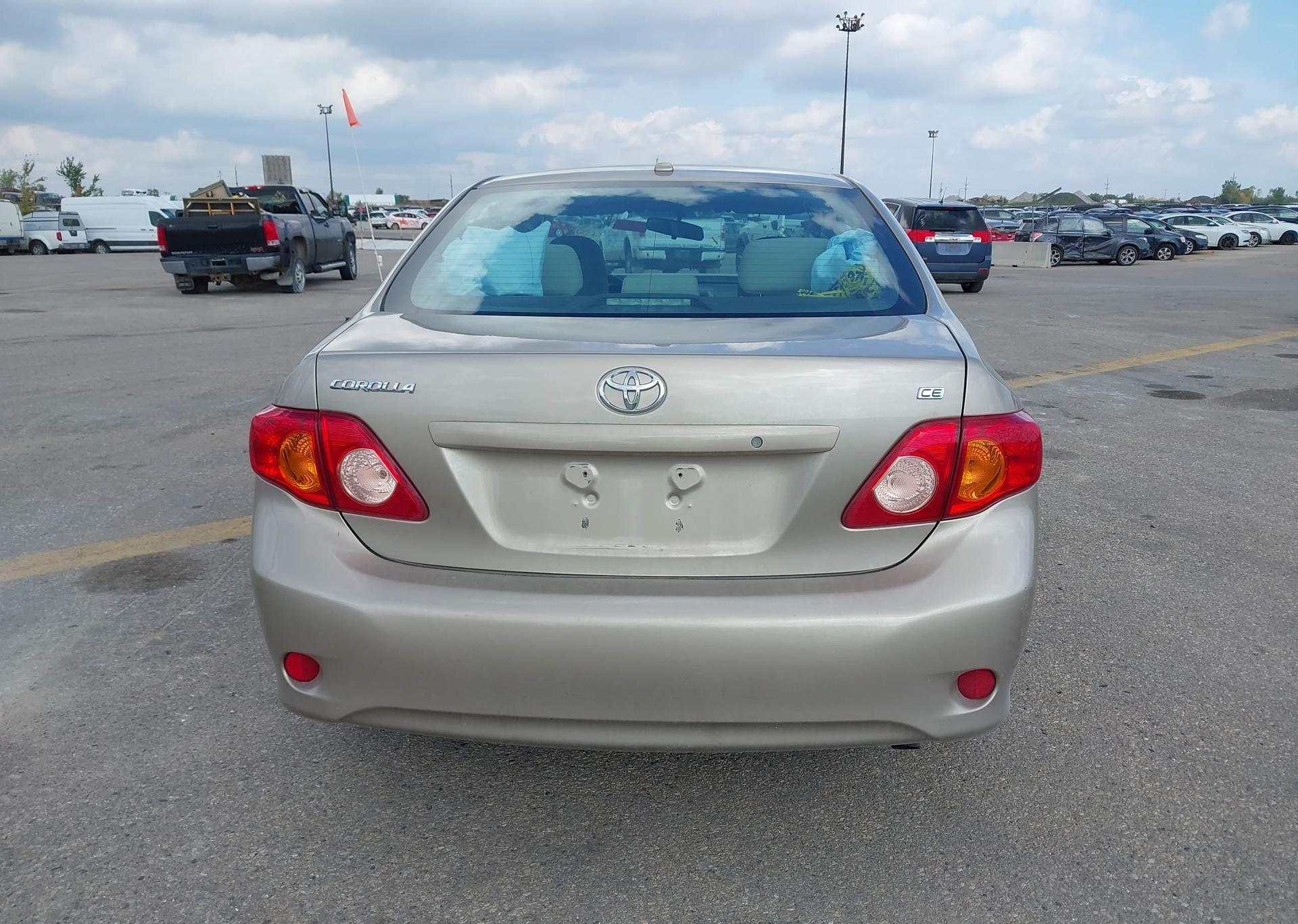 2010 TOYOTA COROLLA CE