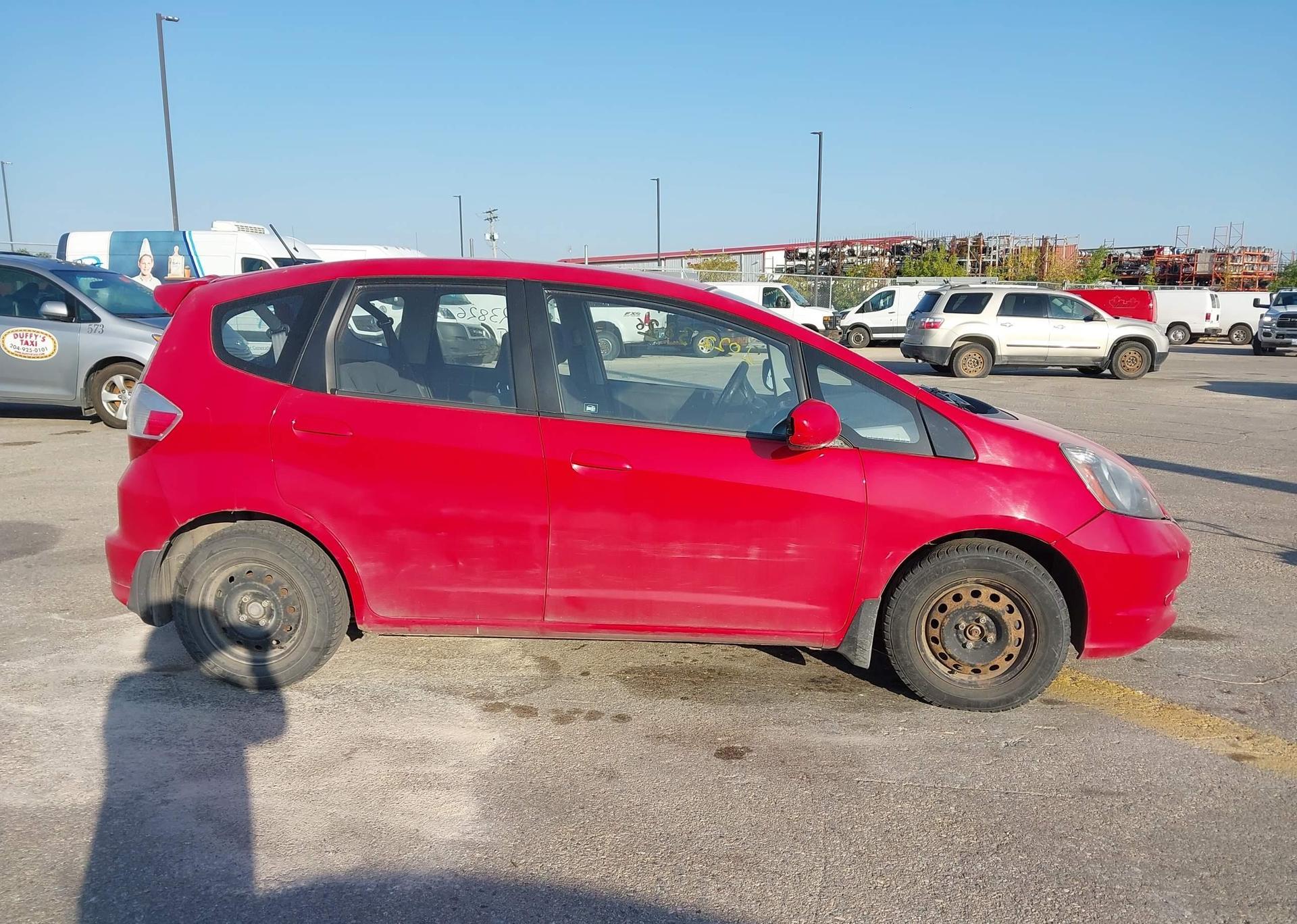 2009 HONDA FIT LX