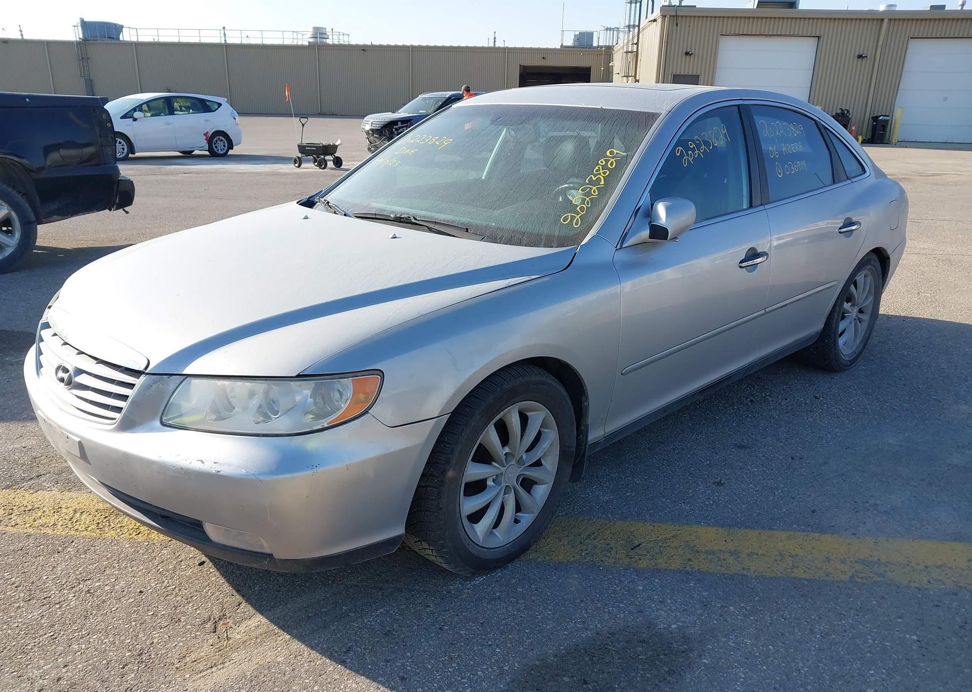 2006 HYUNDAI AZERA