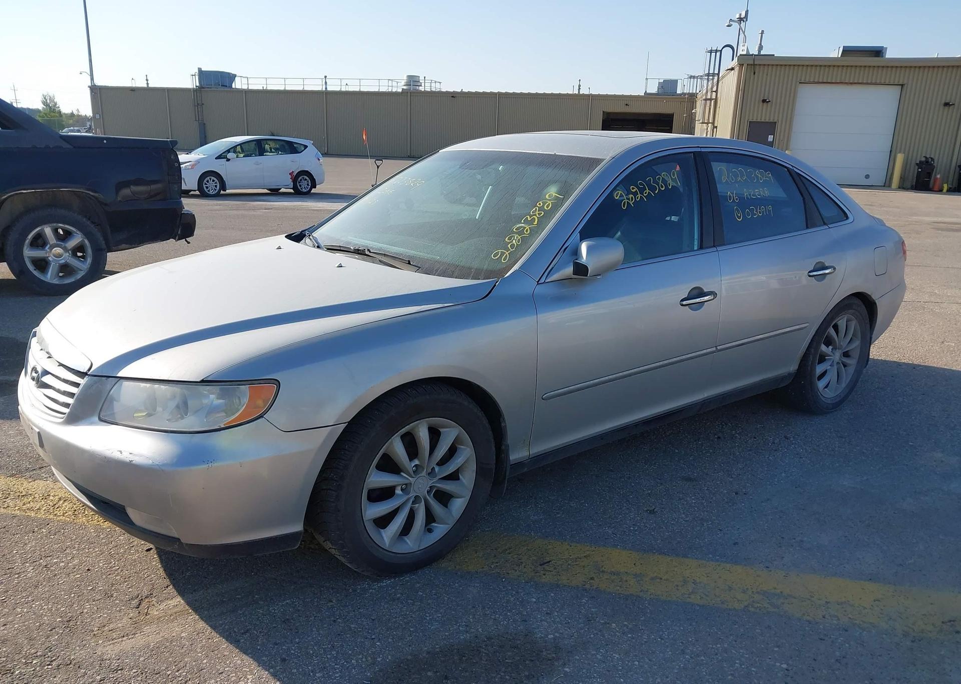 2006 HYUNDAI AZERA