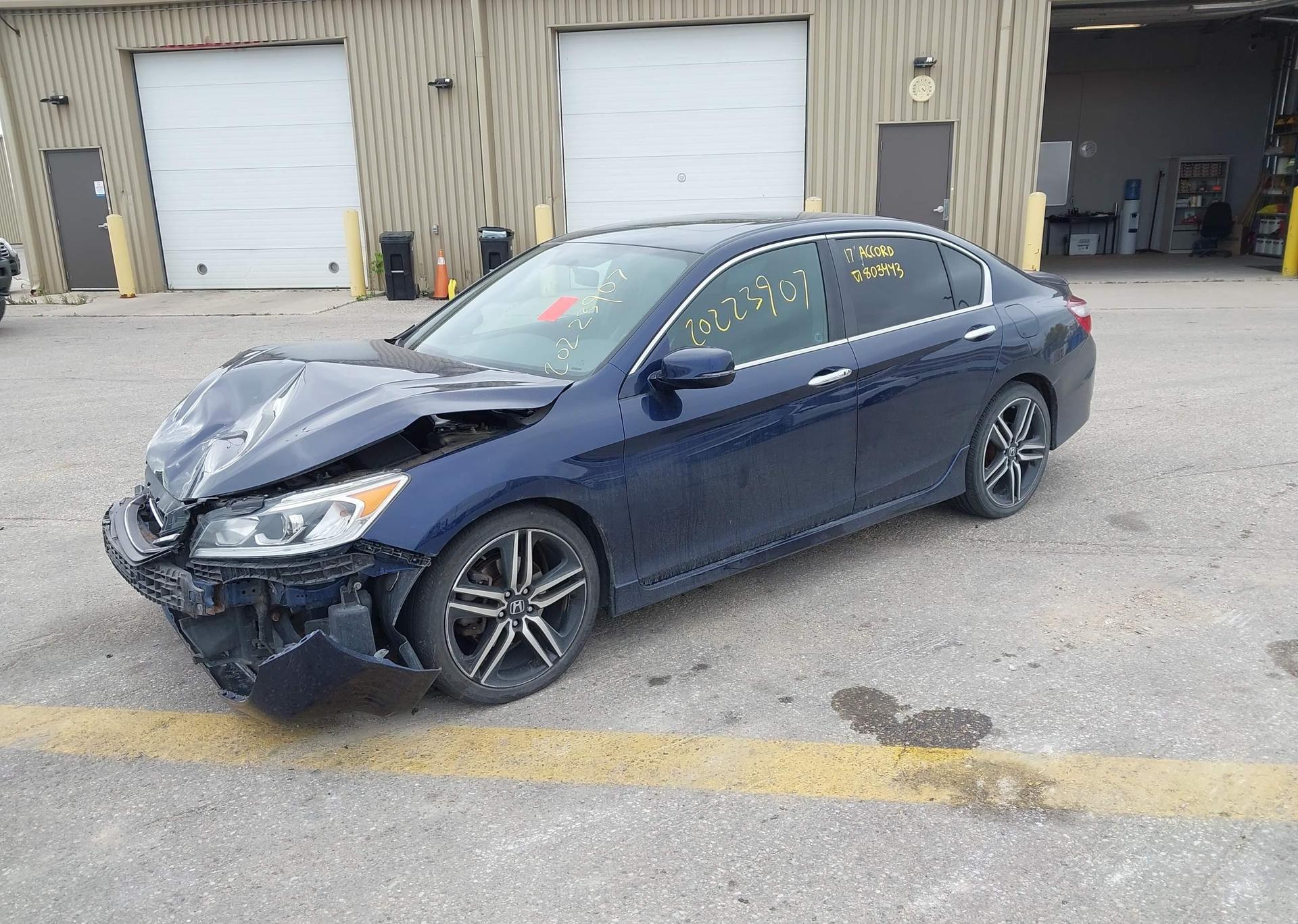 2017 HONDA ACCORD SPORT
