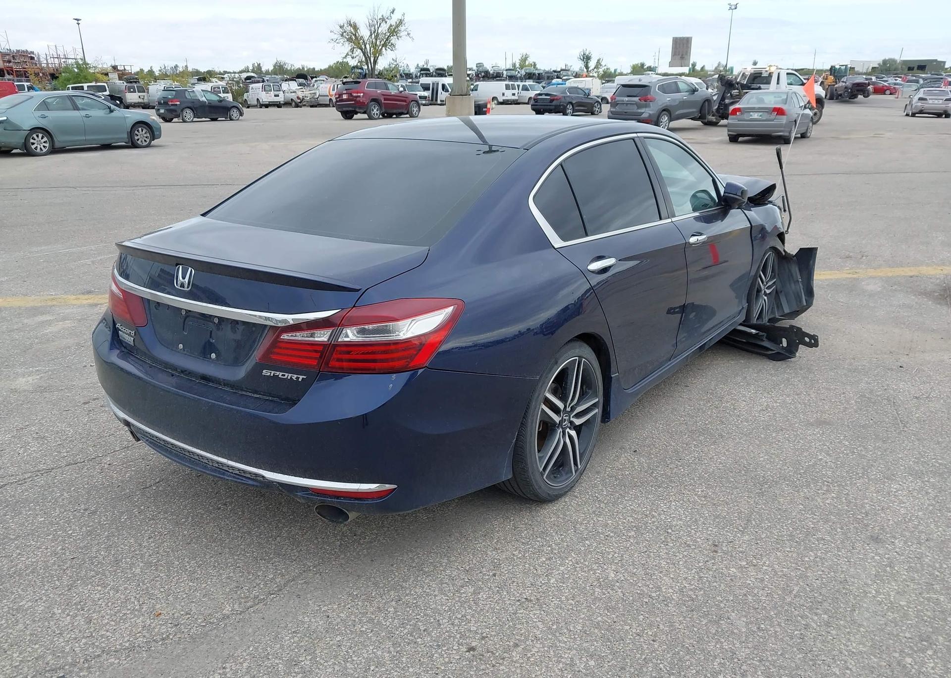 2017 HONDA ACCORD SPORT