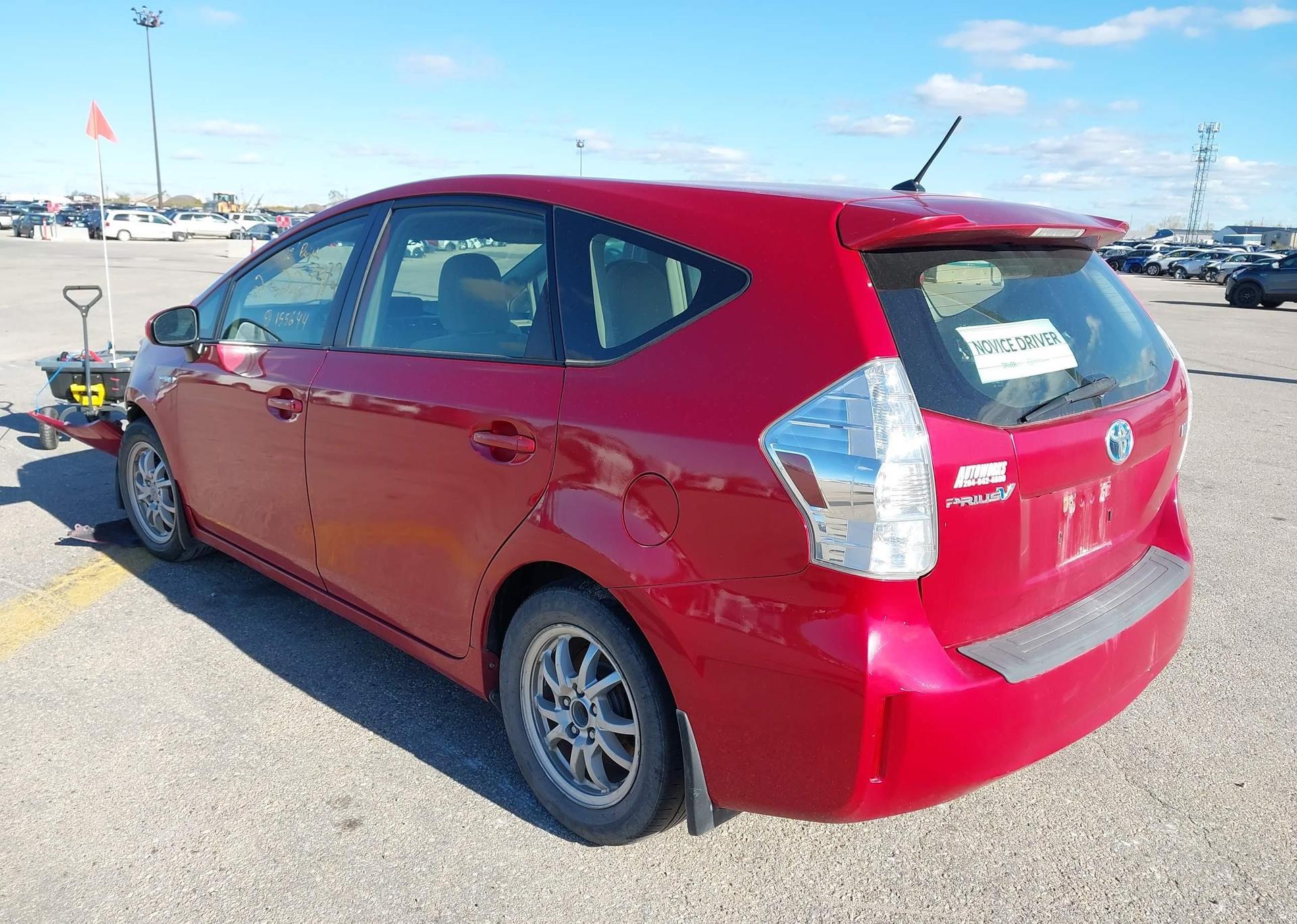 2012 TOYOTA PRIUS V
