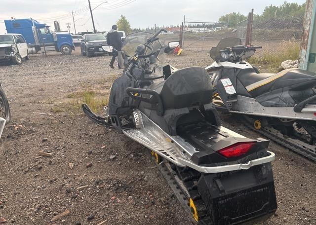 2009 SKI-DOO MX Z RENEGADE 1200 RER