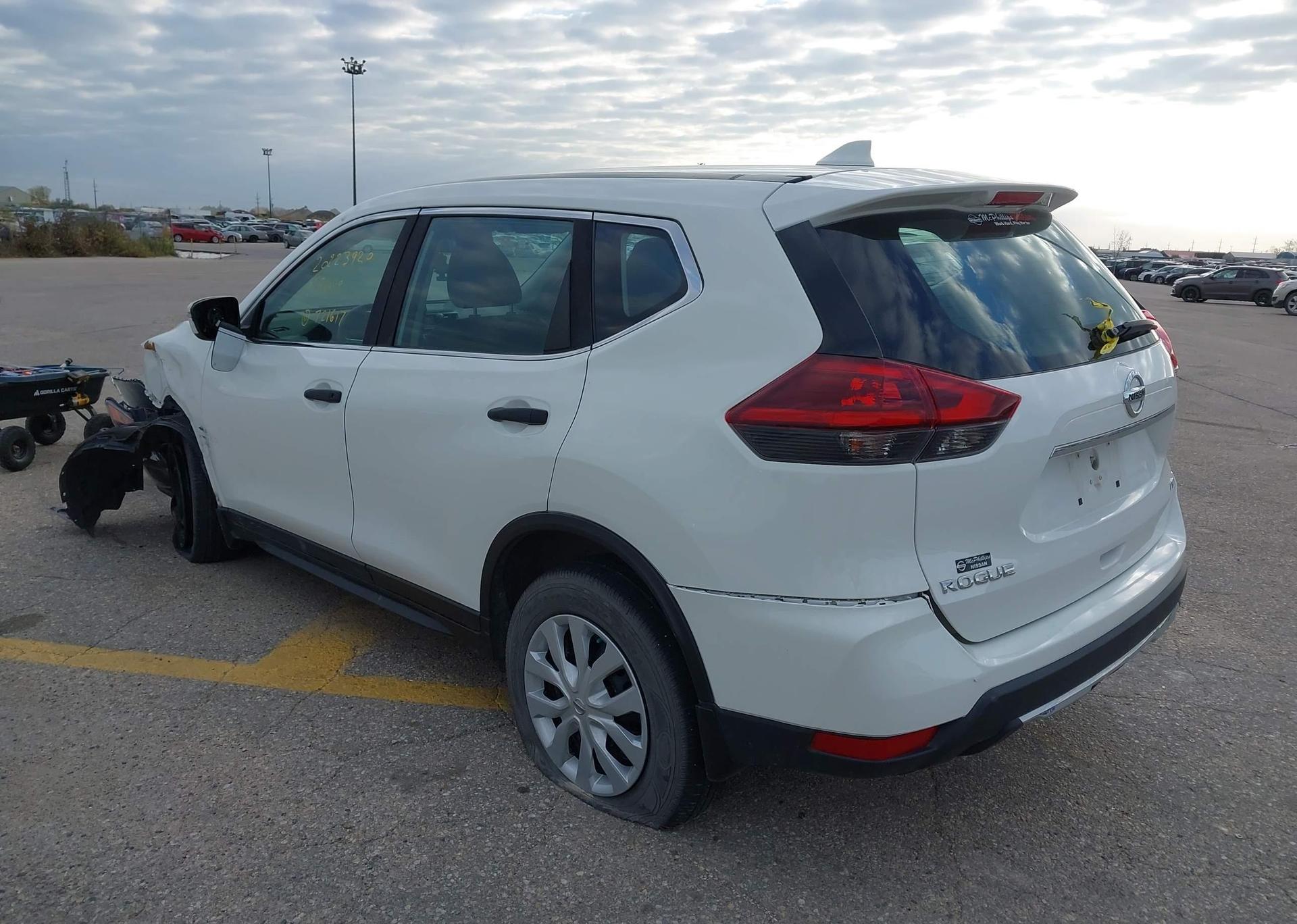 2018 NISSAN ROGUE S