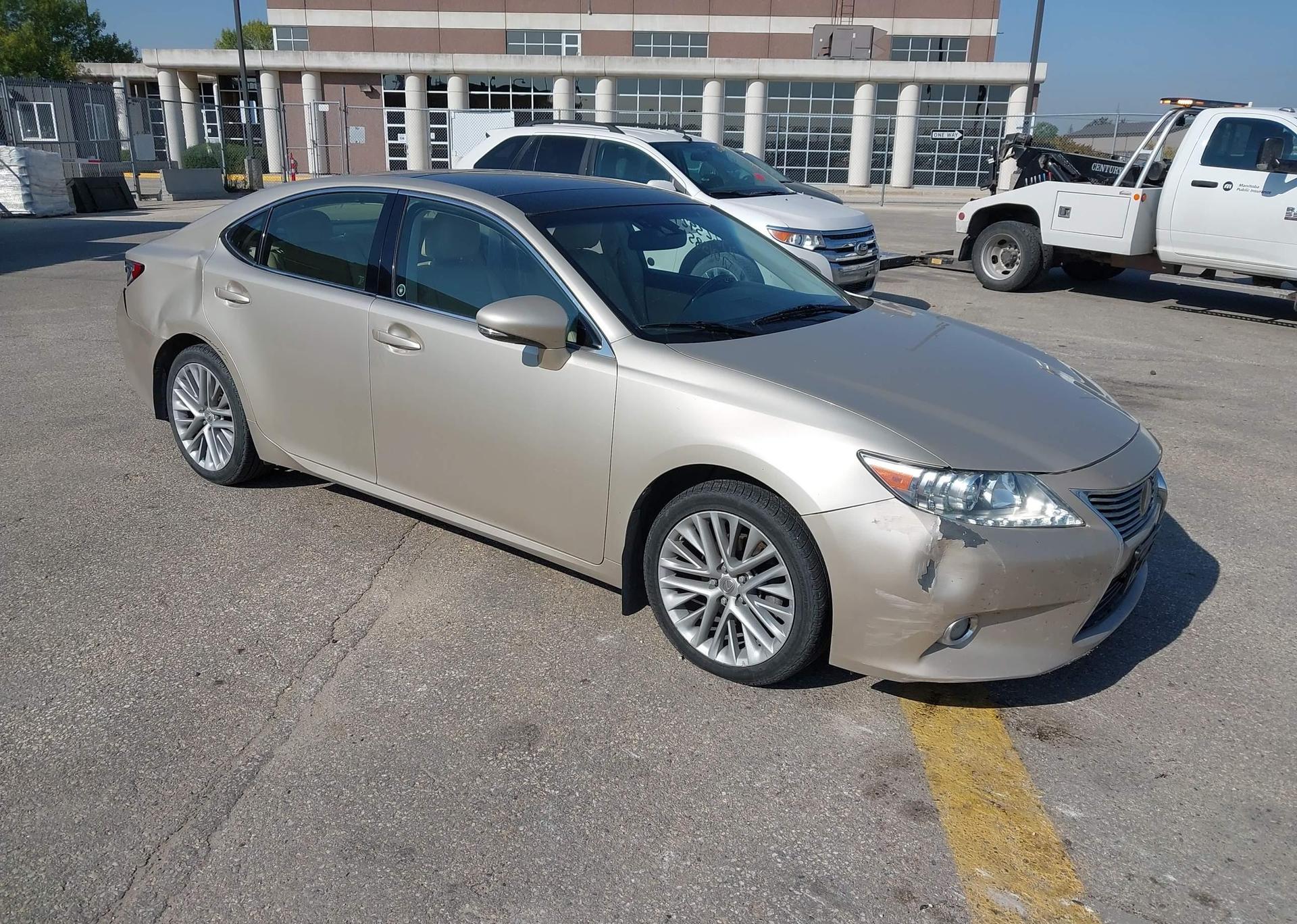2013 LEXUS ES 350