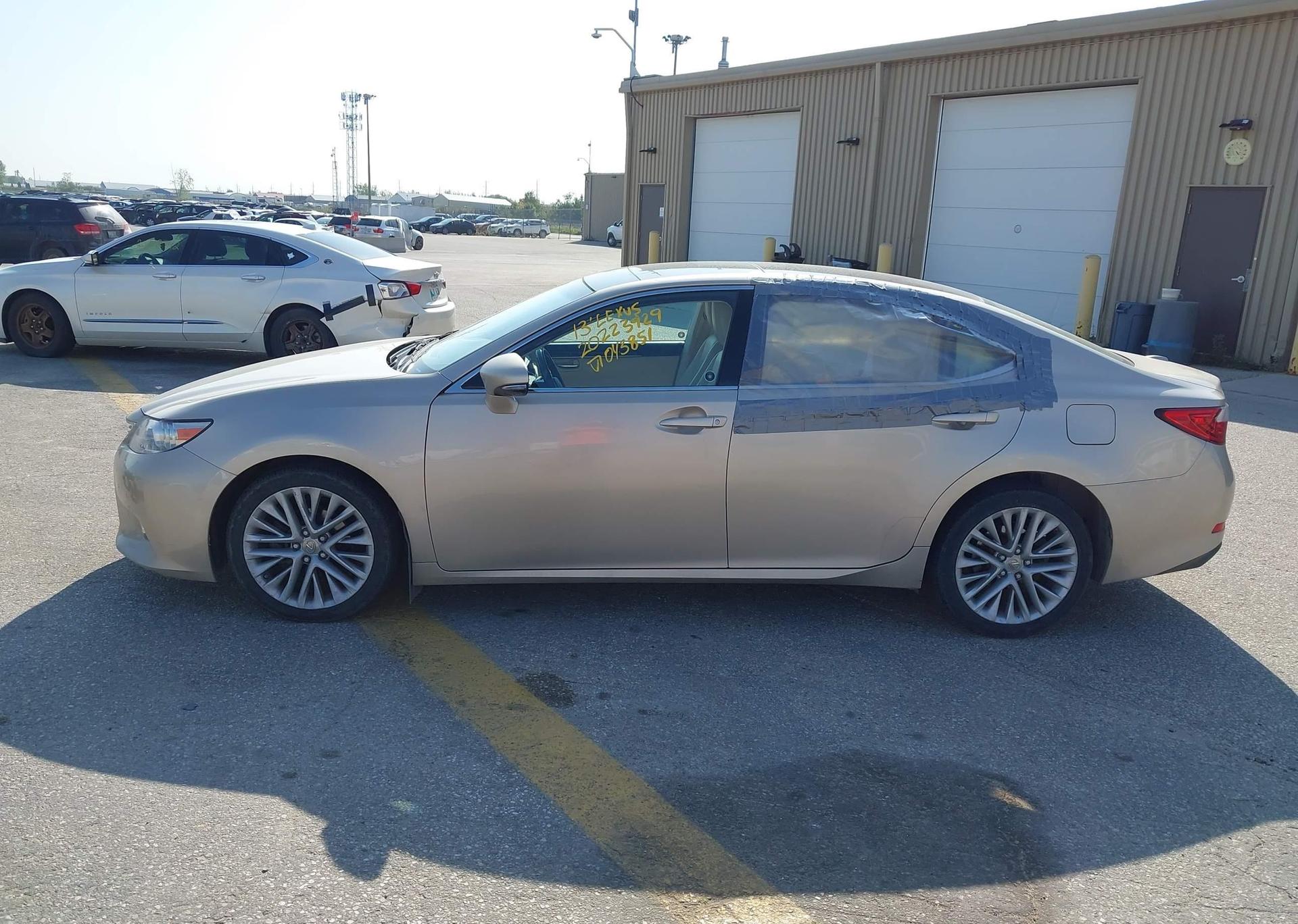 2013 LEXUS ES 350