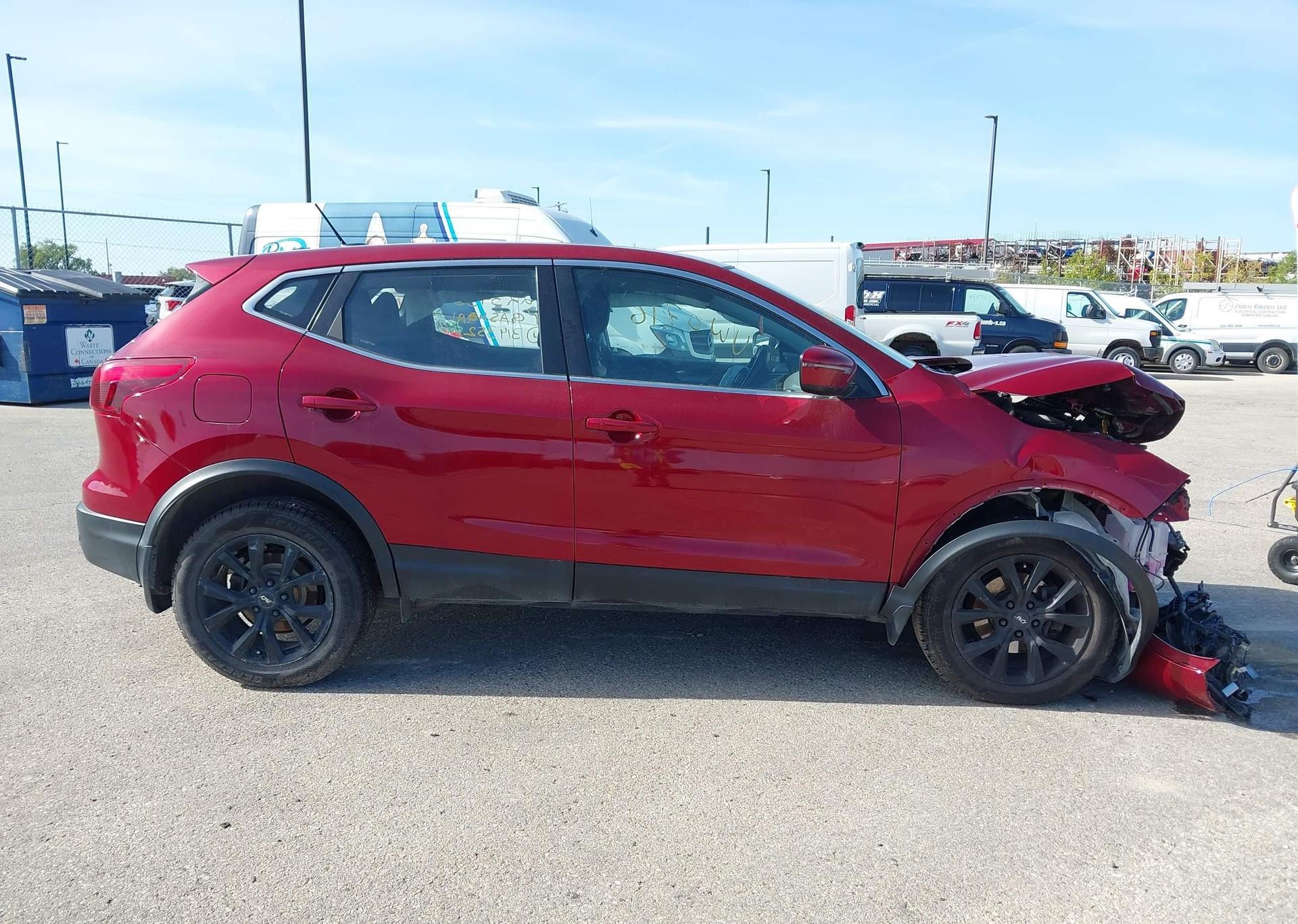 2019 NISSAN QASHQAI S