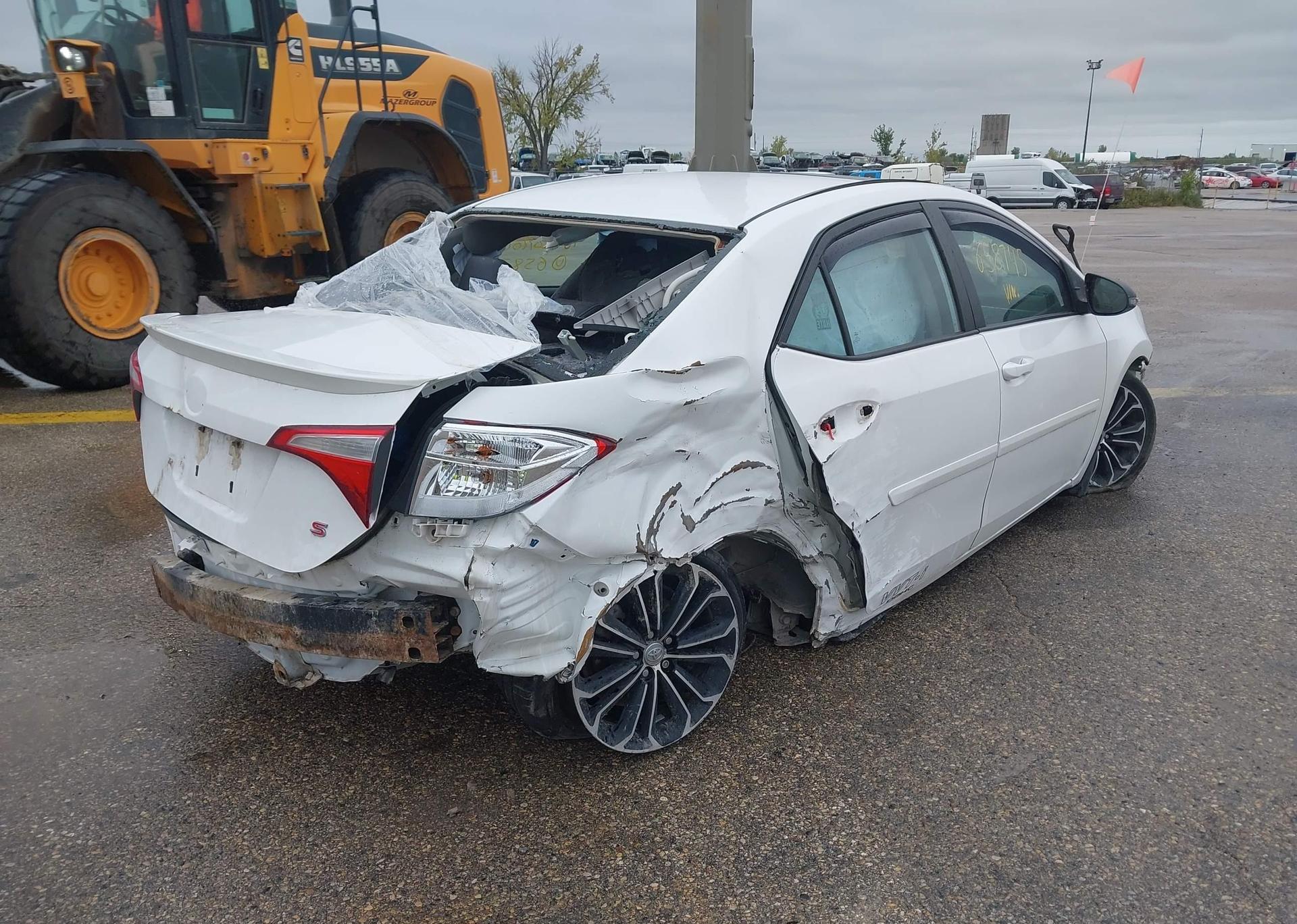 2016 TOYOTA COROLLA S