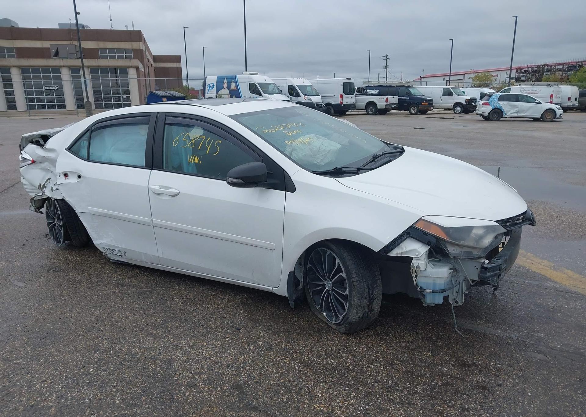 2016 TOYOTA COROLLA S