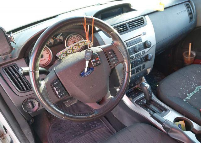 2010 FORD FOCUS SE