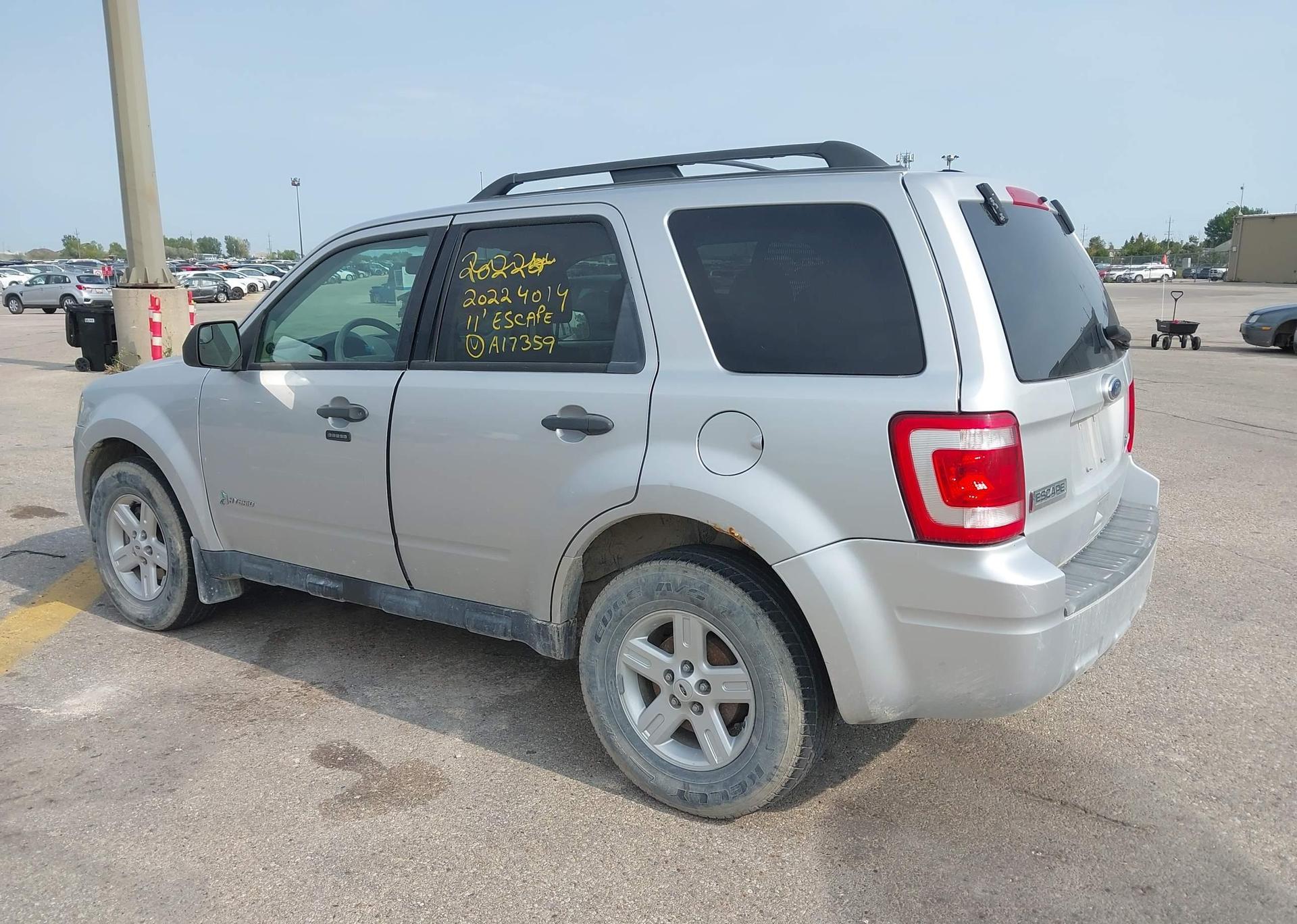 2011 FORD ESCAPE HYBRID