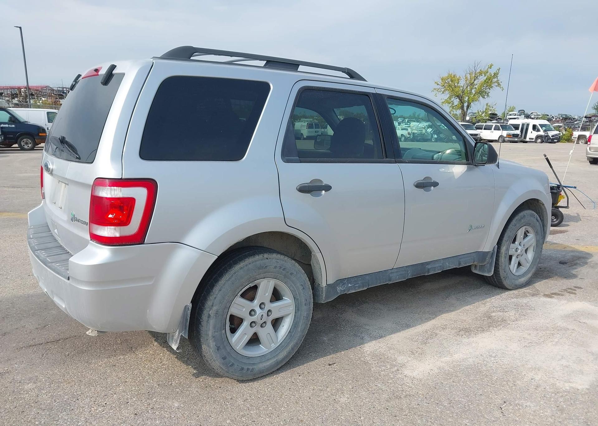 2011 FORD ESCAPE HYBRID