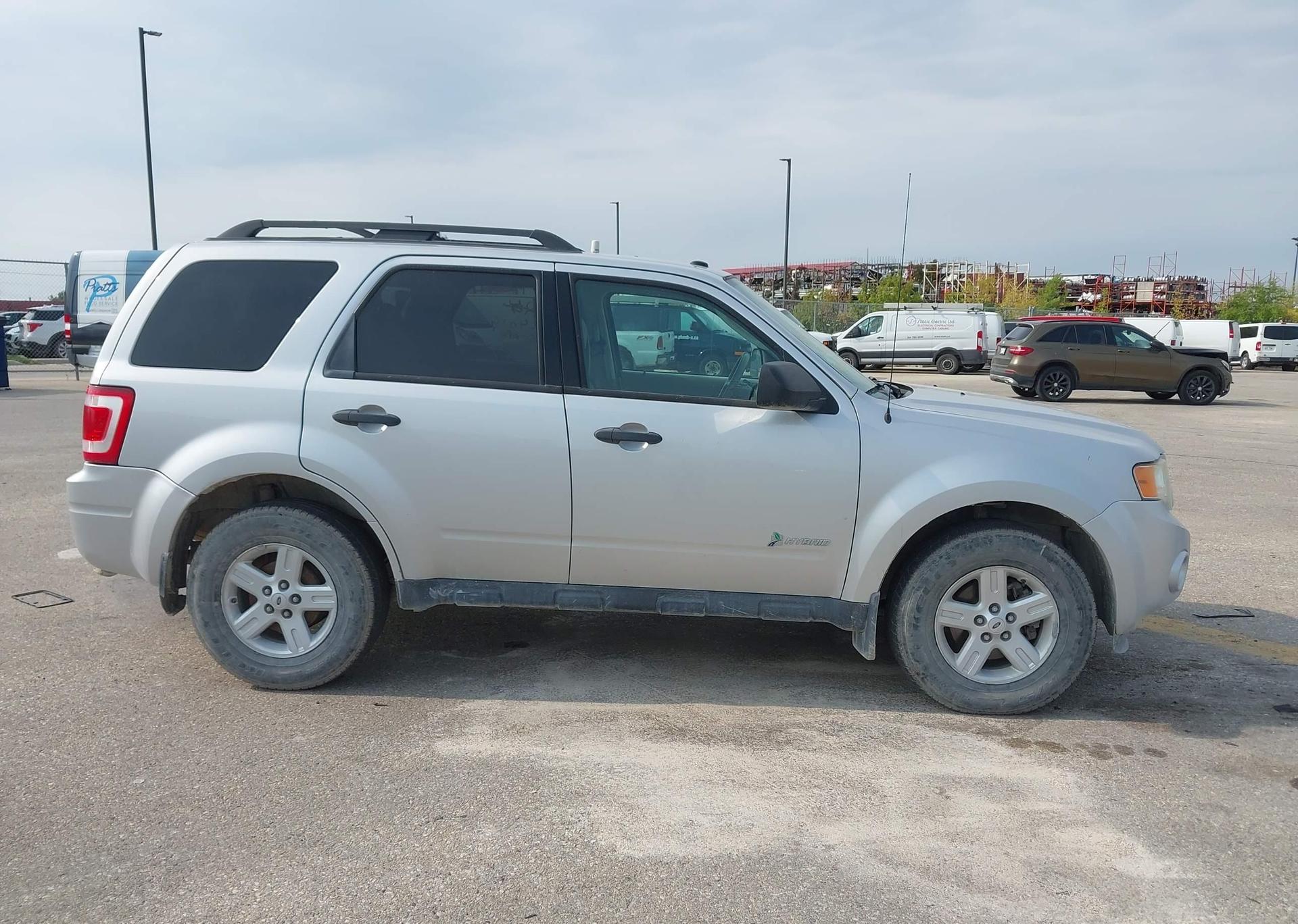 2011 FORD ESCAPE HYBRID