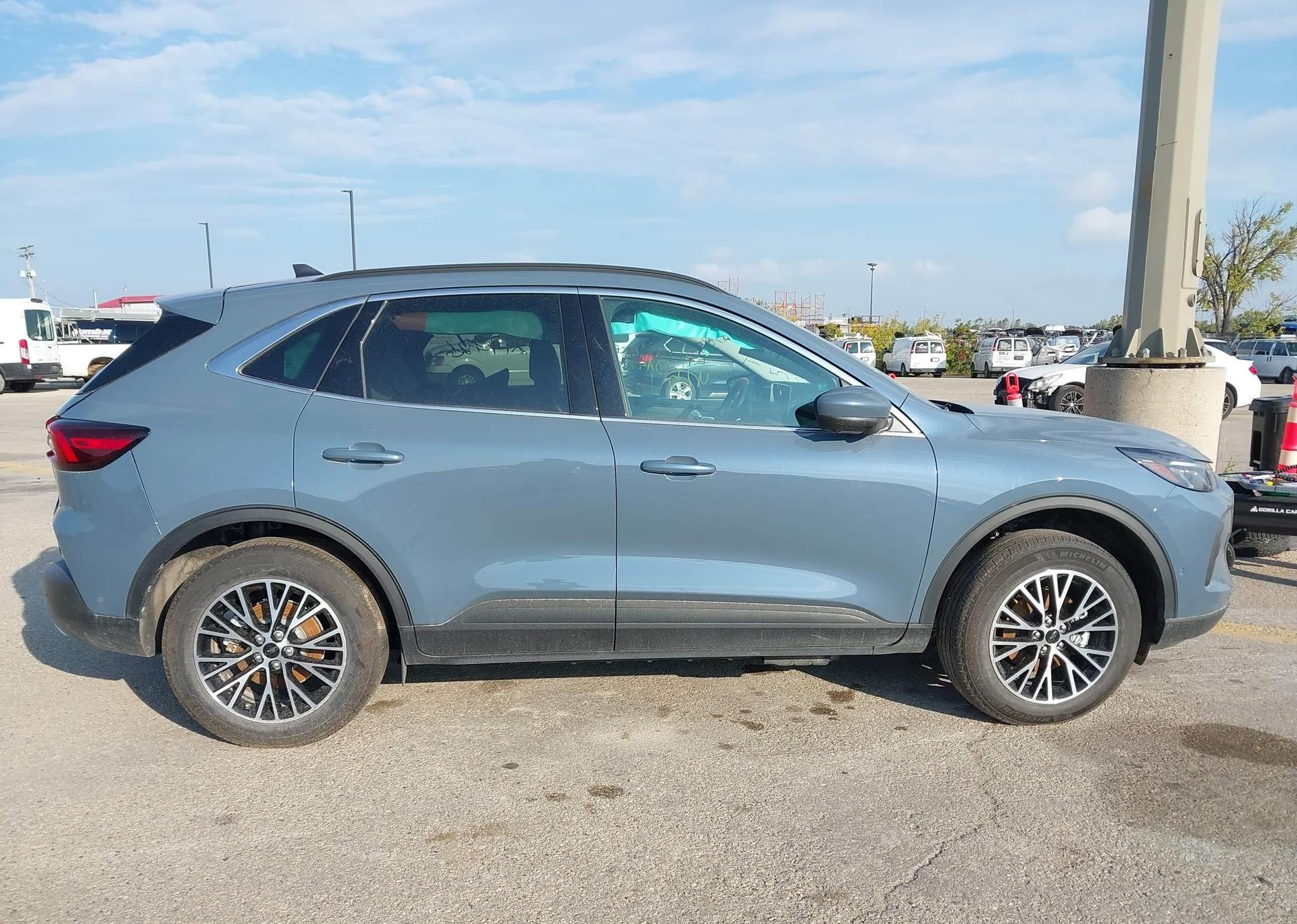 2024 FORD ESCAPE PHEV