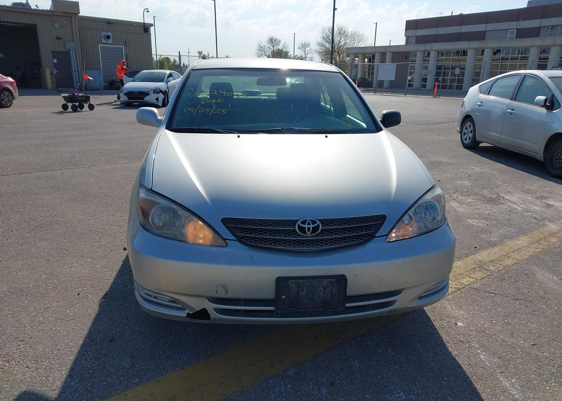 2003 TOYOTA CAMRY LE