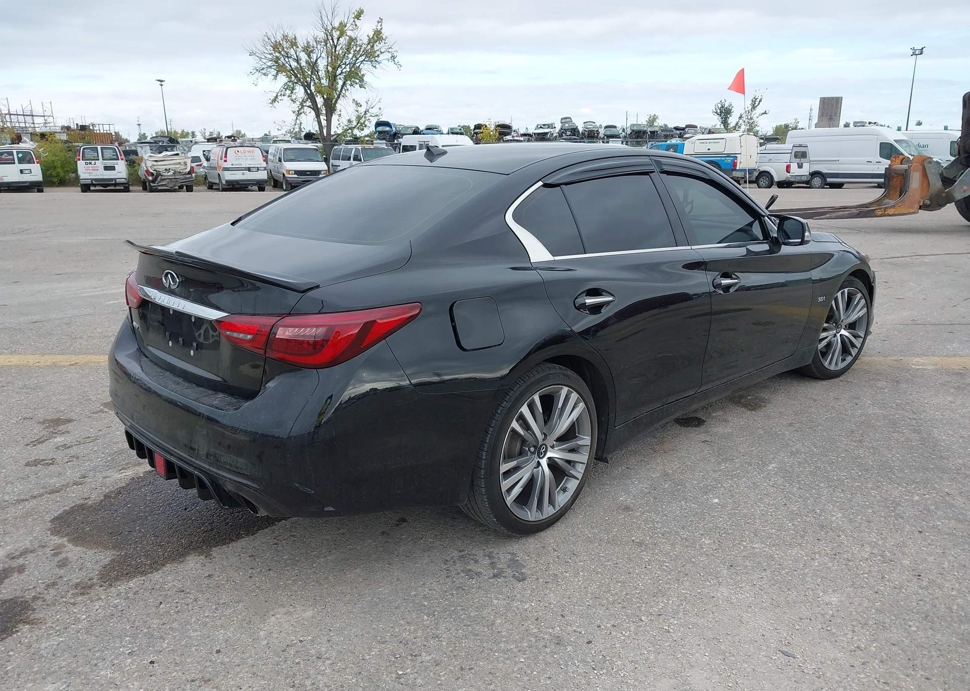 2018 INFINITI Q50 LUXE 3.0T