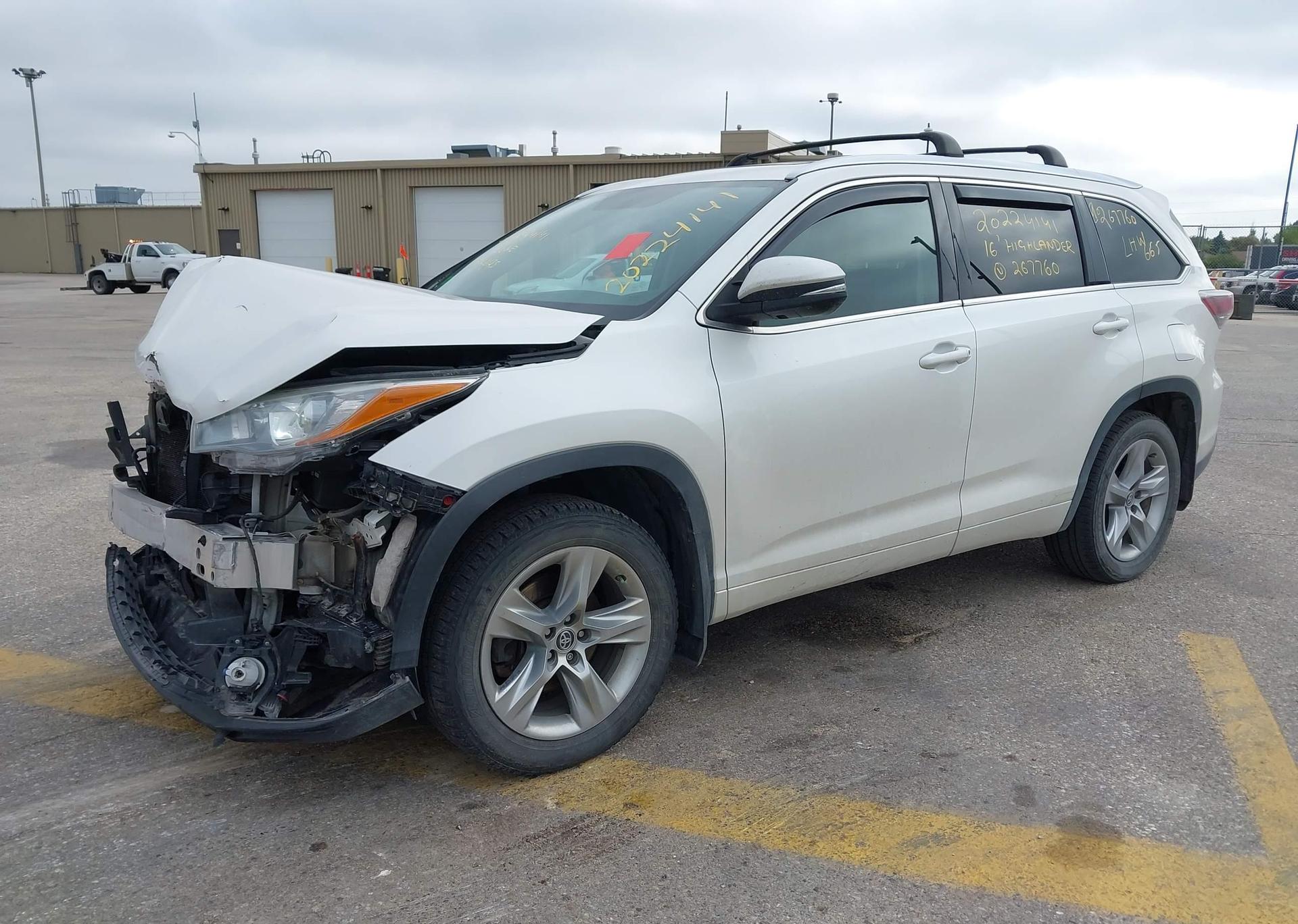 2016 TOYOTA HIGHLANDER LIMITED V6